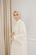 Brille Set Dress - Cloud Cream - Signature Collection