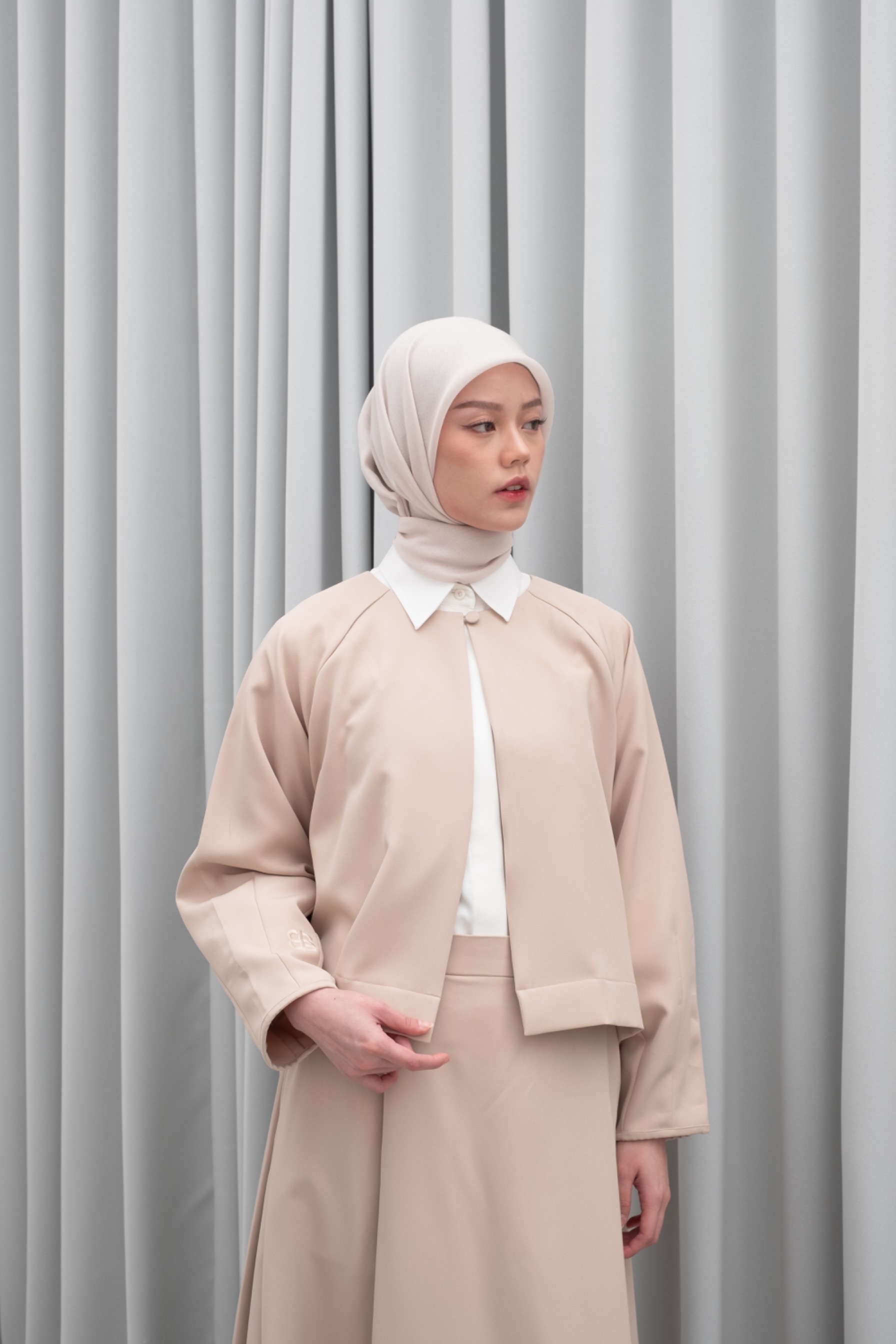 EIRA Outer - Ivory