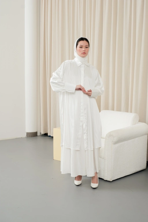Image of Renee Long Shirt in Broken White - Darlene Series