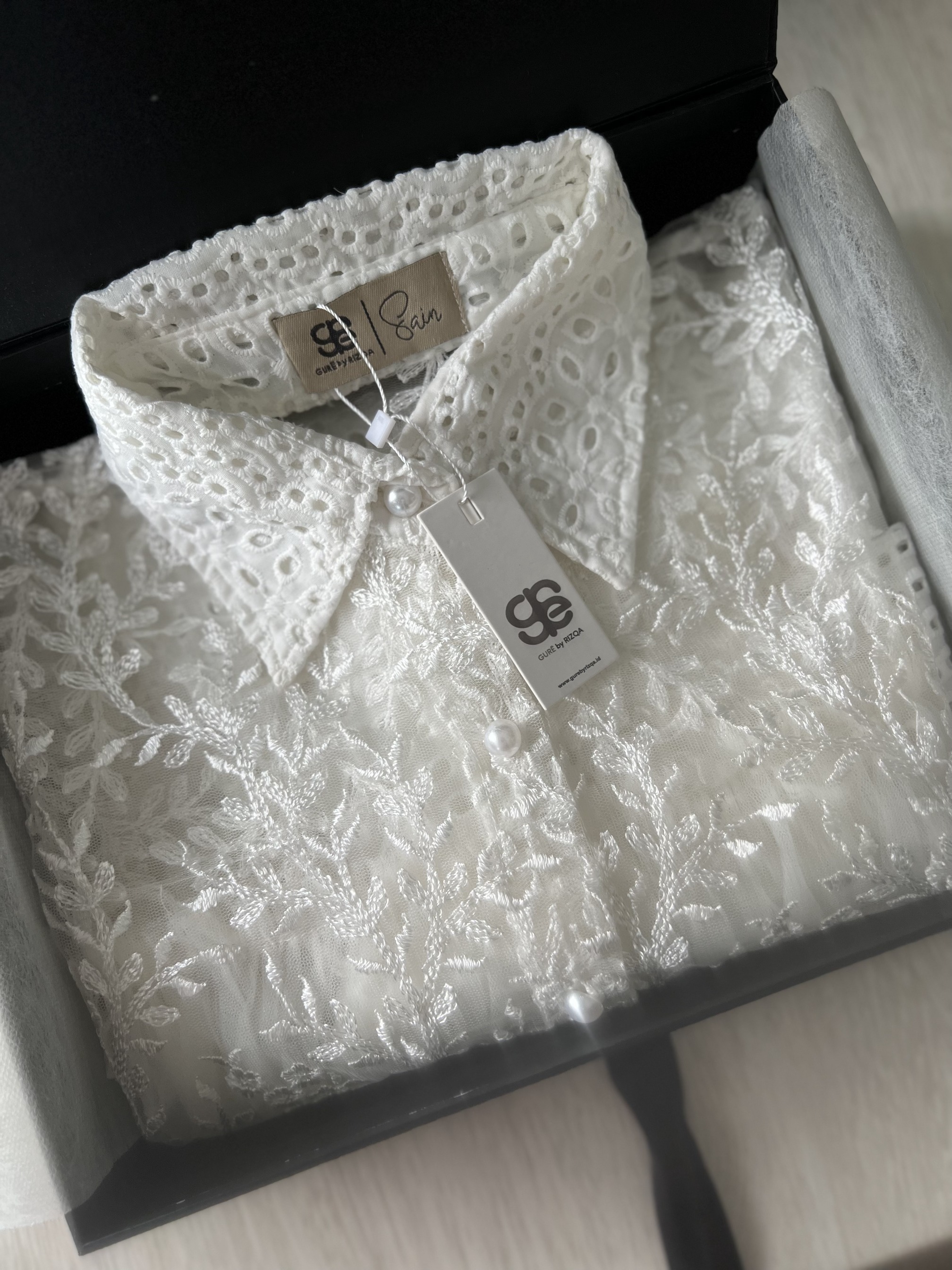 Ēclat Shirt - Signature Collection
