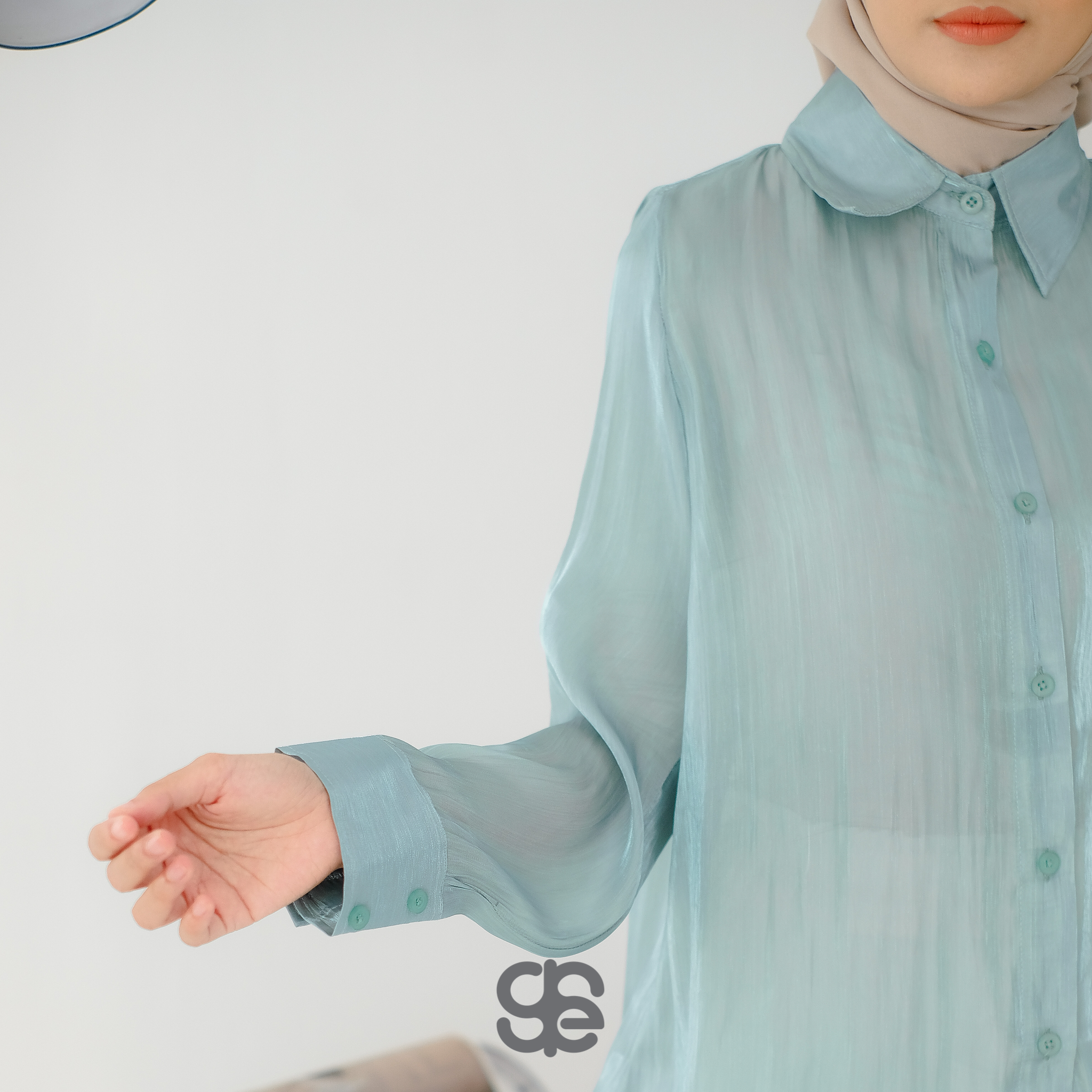 Glea Shirt - Aqua Sky