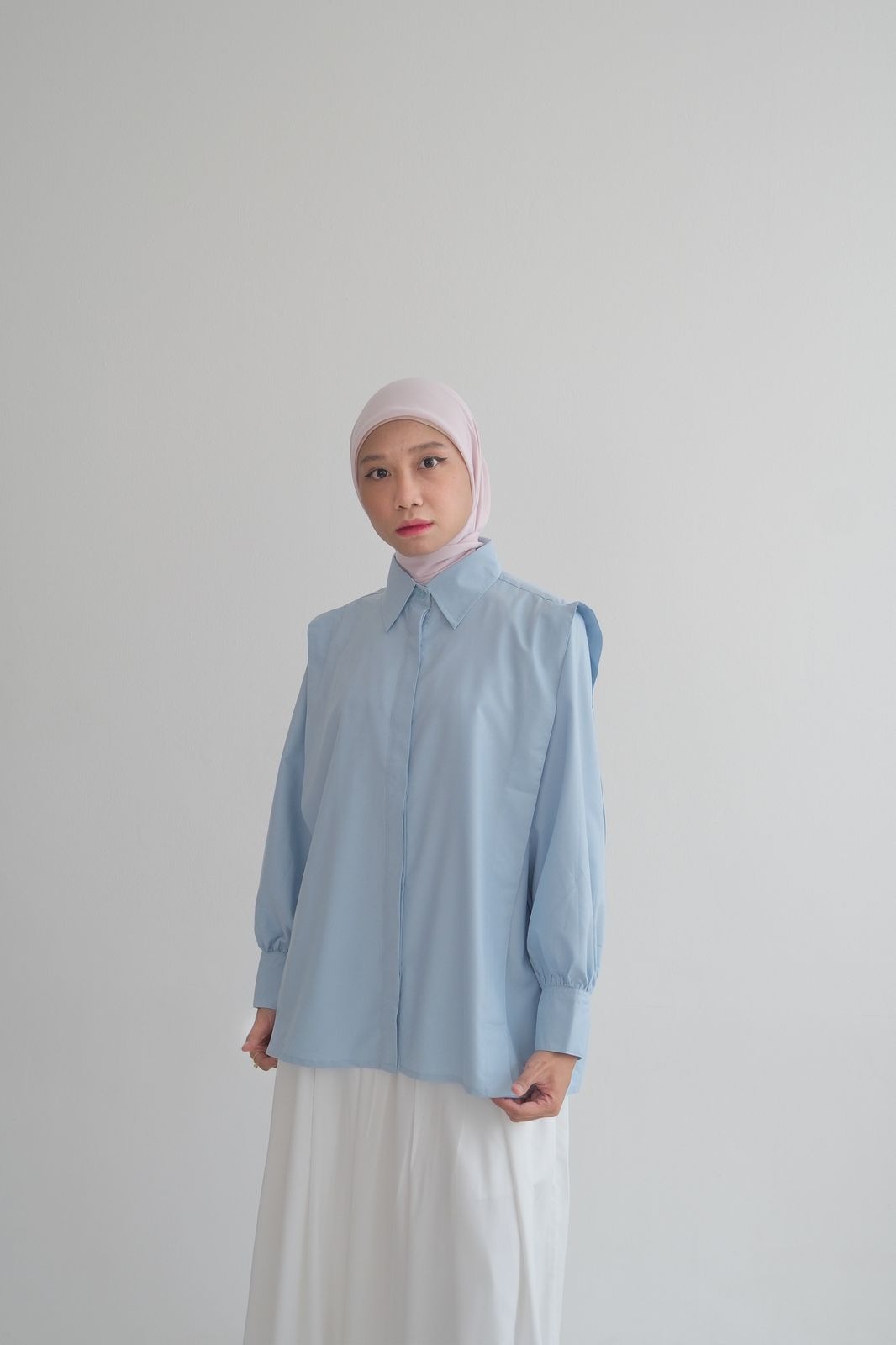 LOLA Shirt Vol 2 - Sky Blue