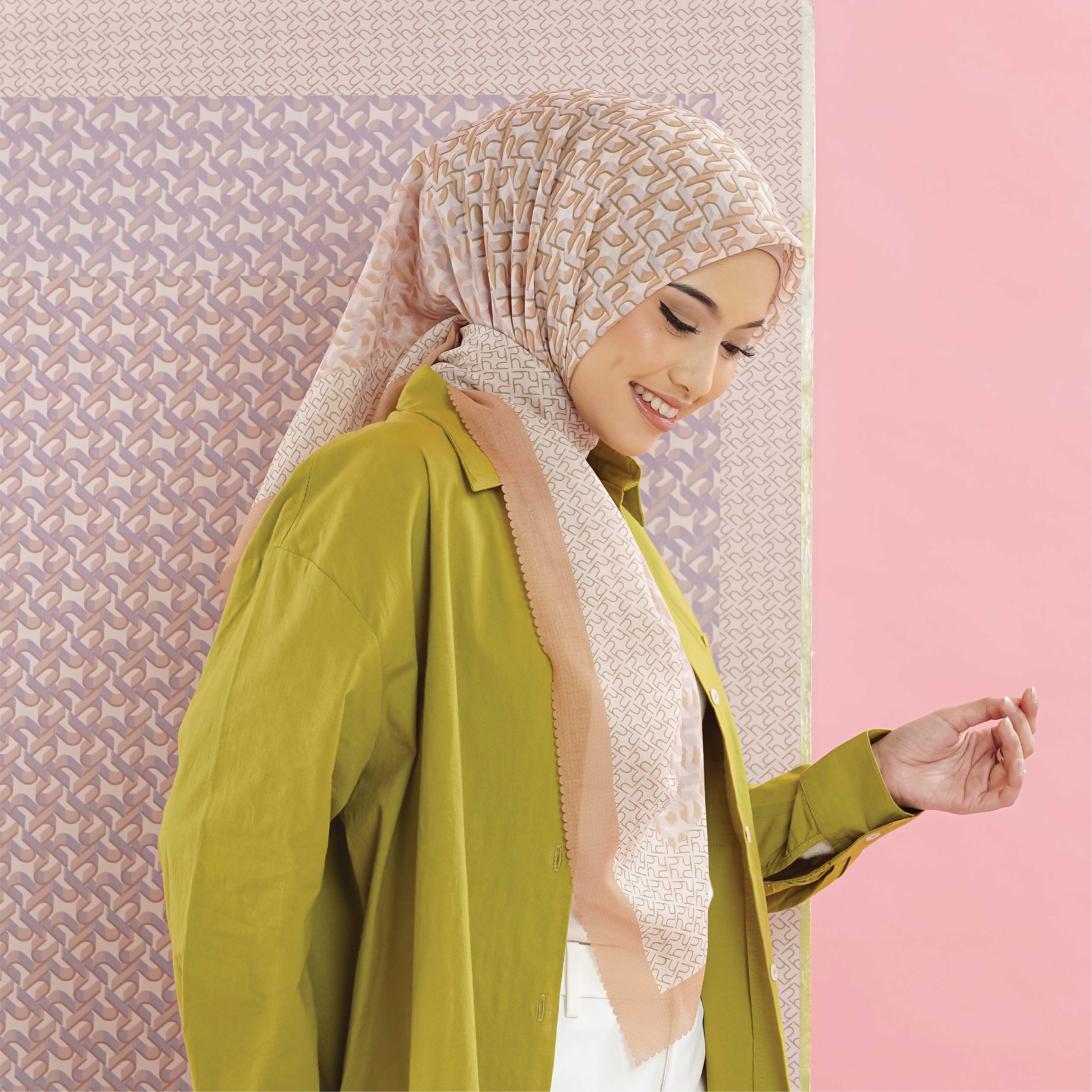 Halwa Scarf Monogram Jubilee Apricot