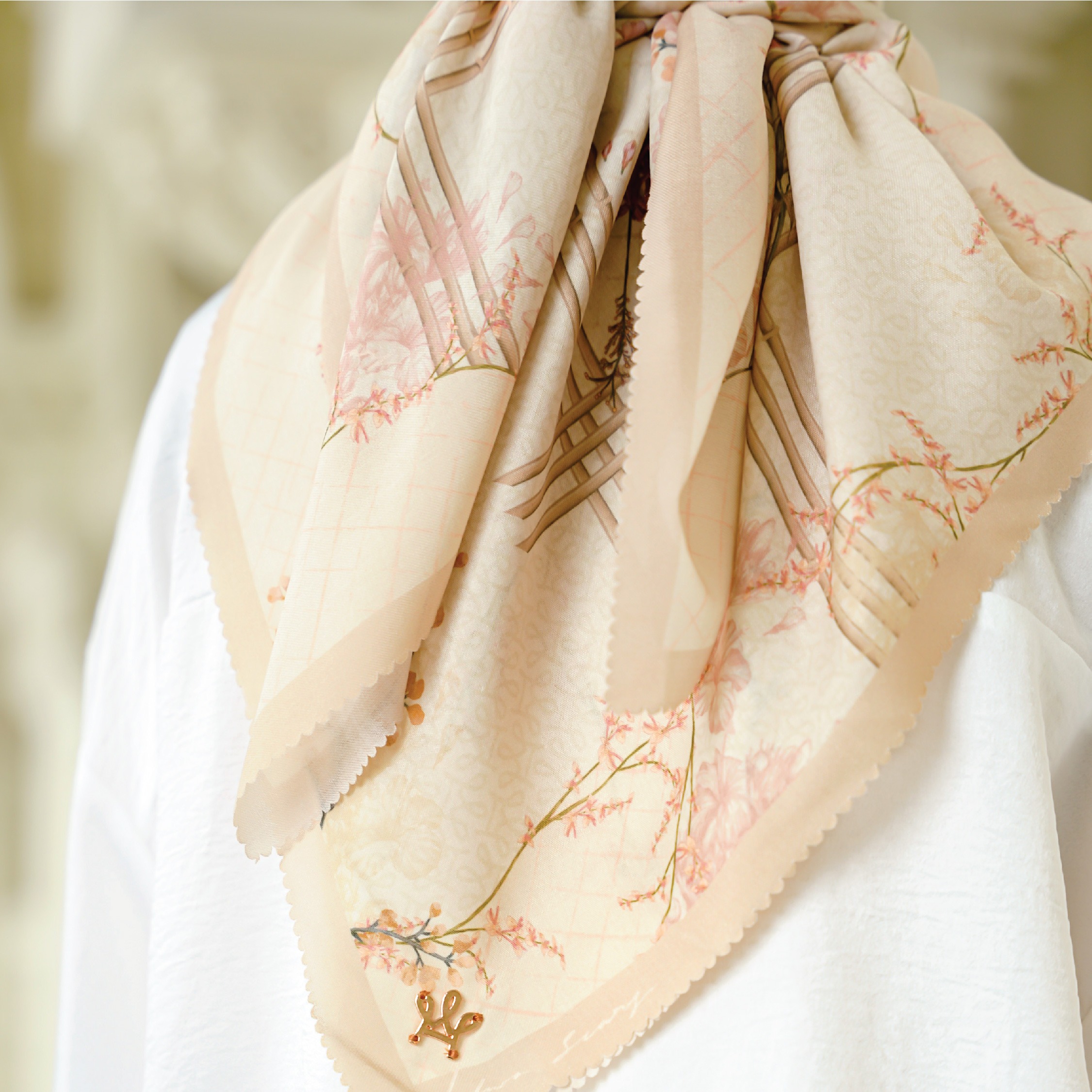 Flower Field Honey Milk Scarf Halwa
