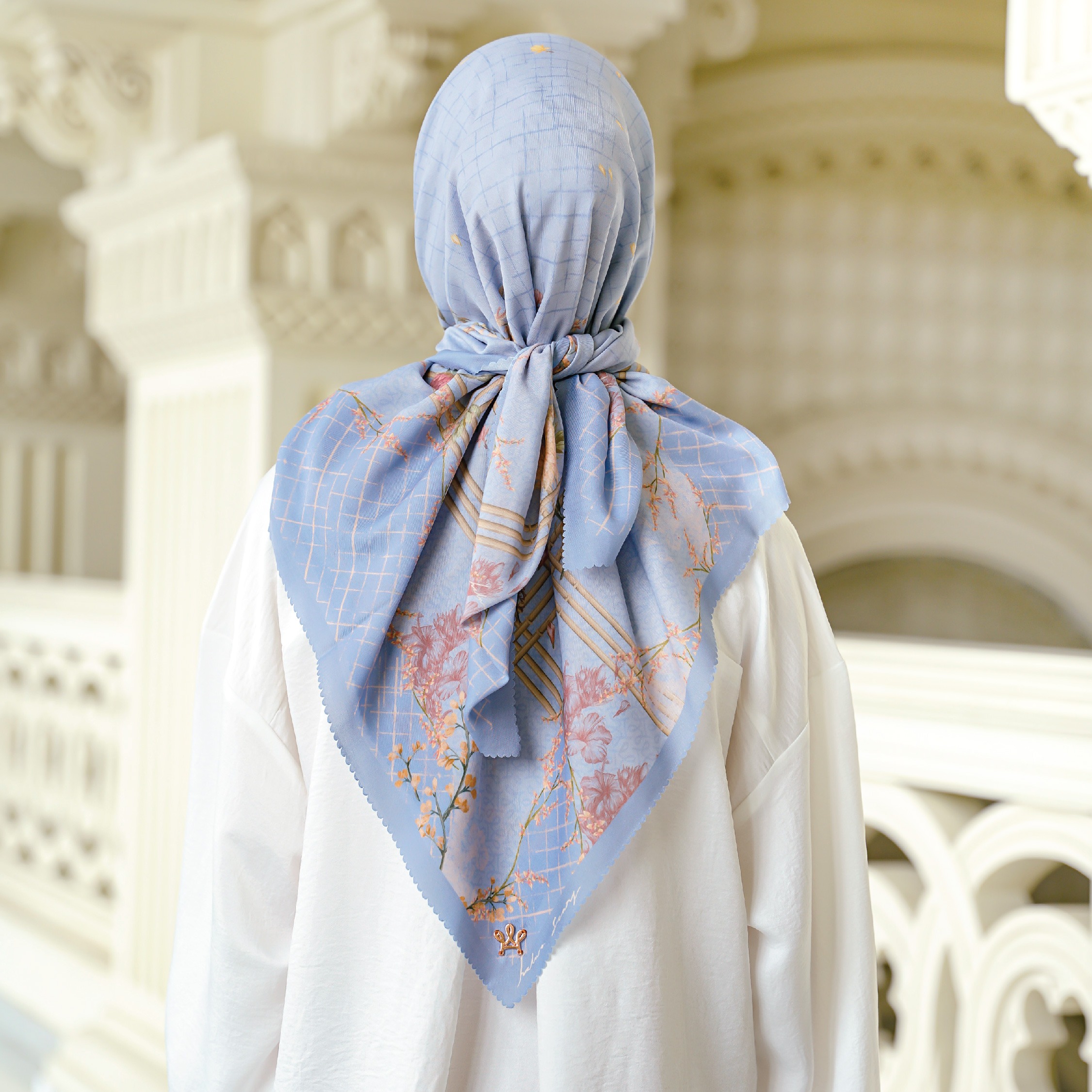 Halwa Scarf Flower Field Blue Bell