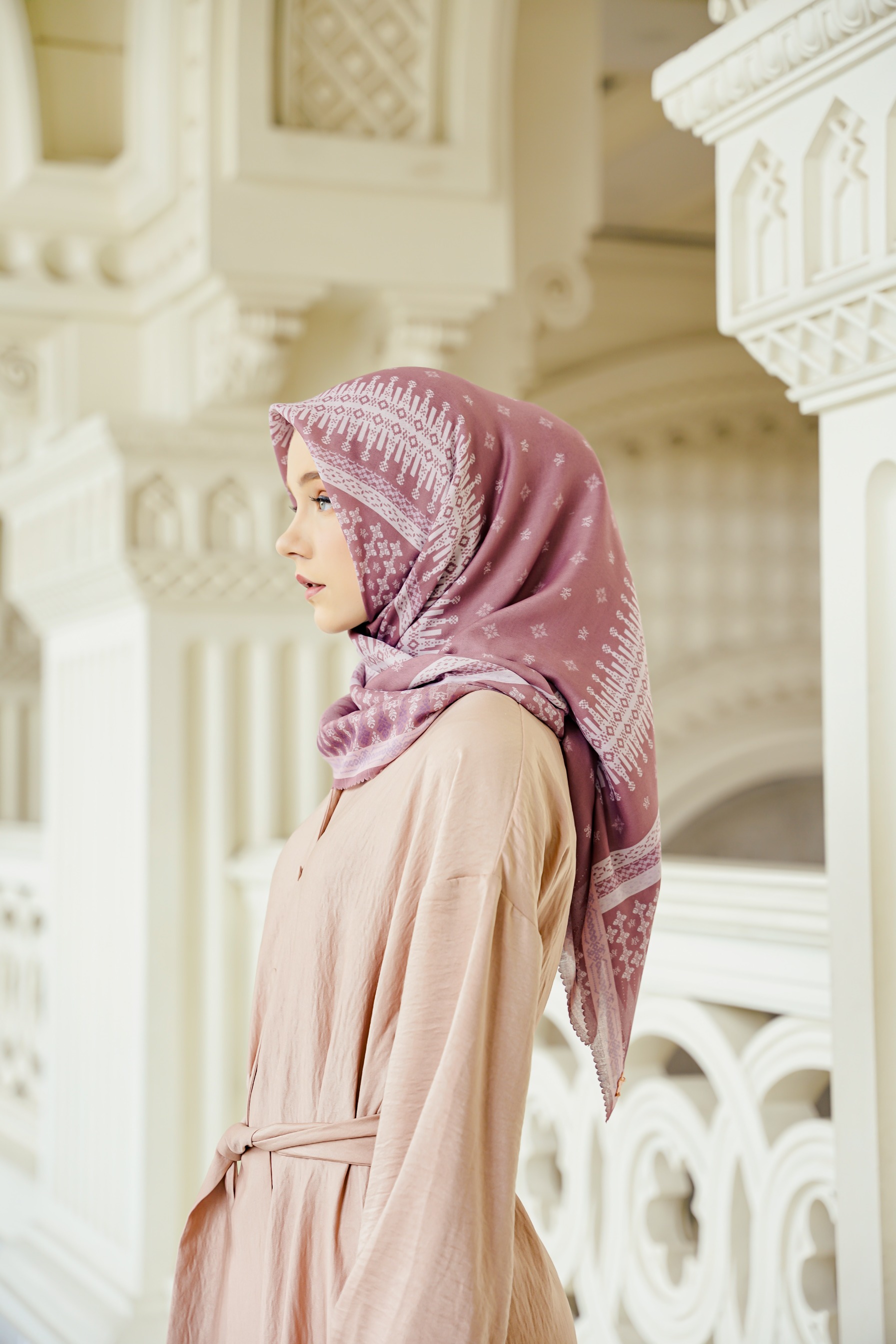Halwa Scarf Songket Ash Rose Reborn