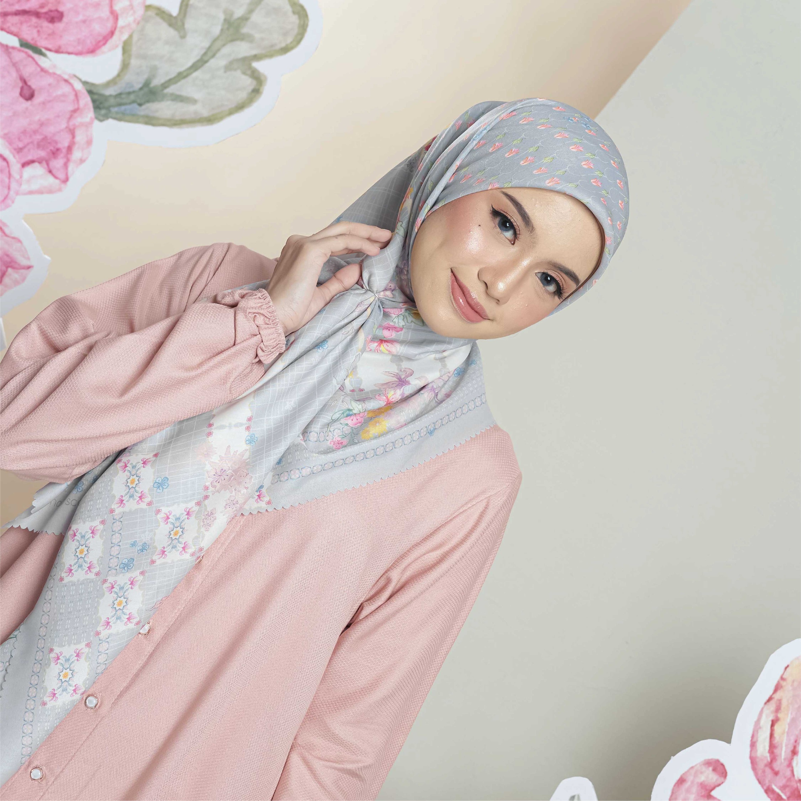 Halwa Scraf A La Romance Light Grey