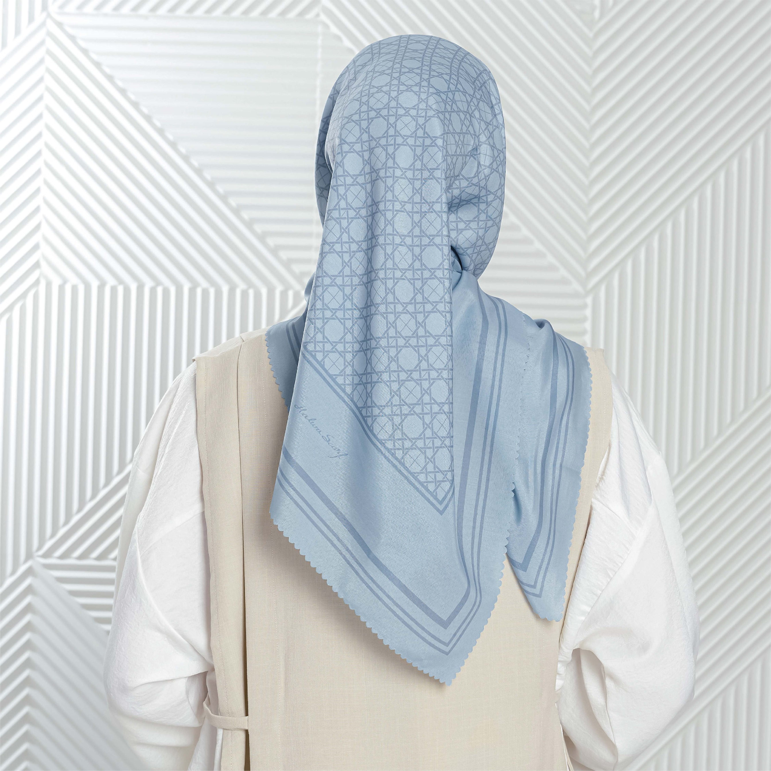 Halwa Scarf Anyaman Stone Blue