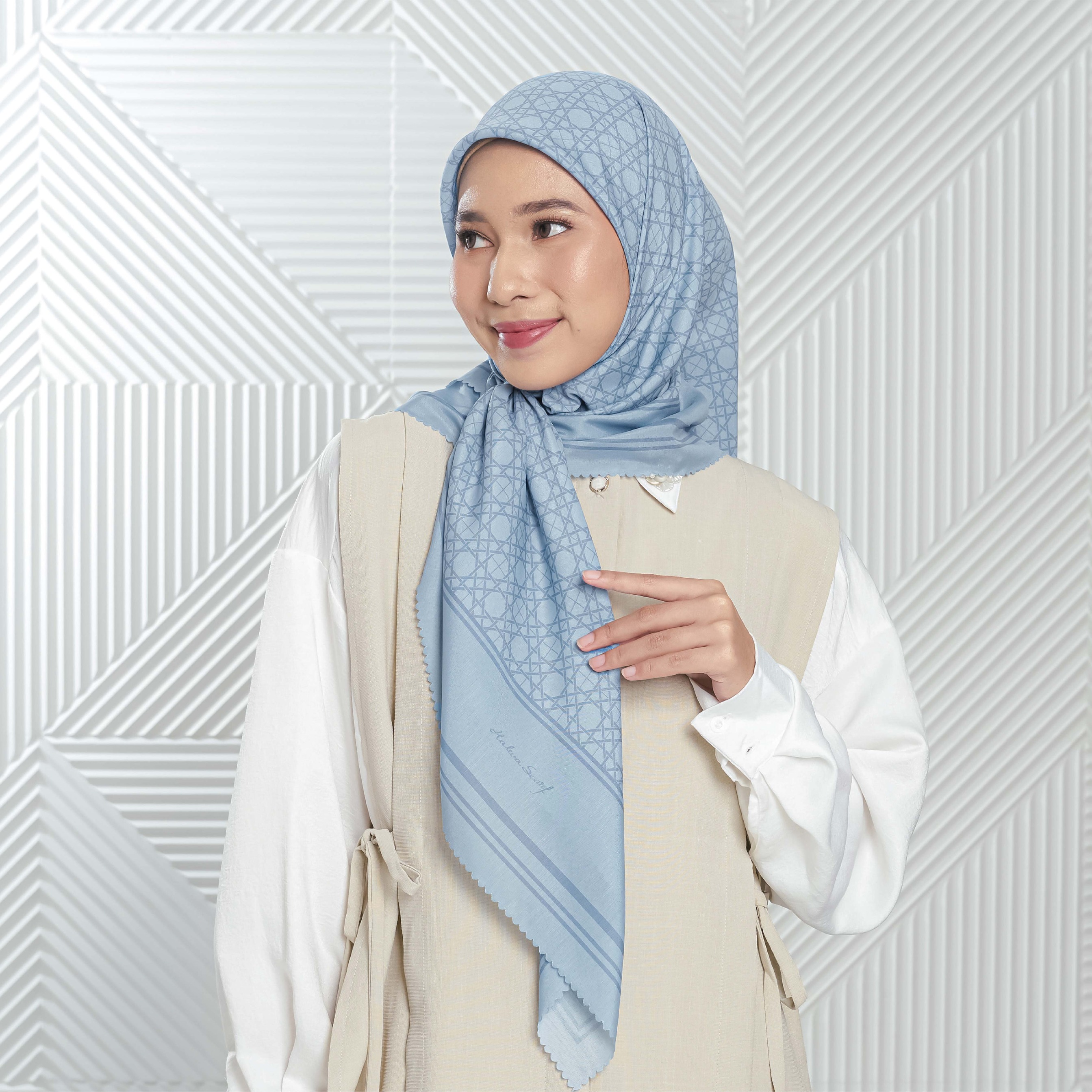 Halwa Scarf Anyaman Stone Blue