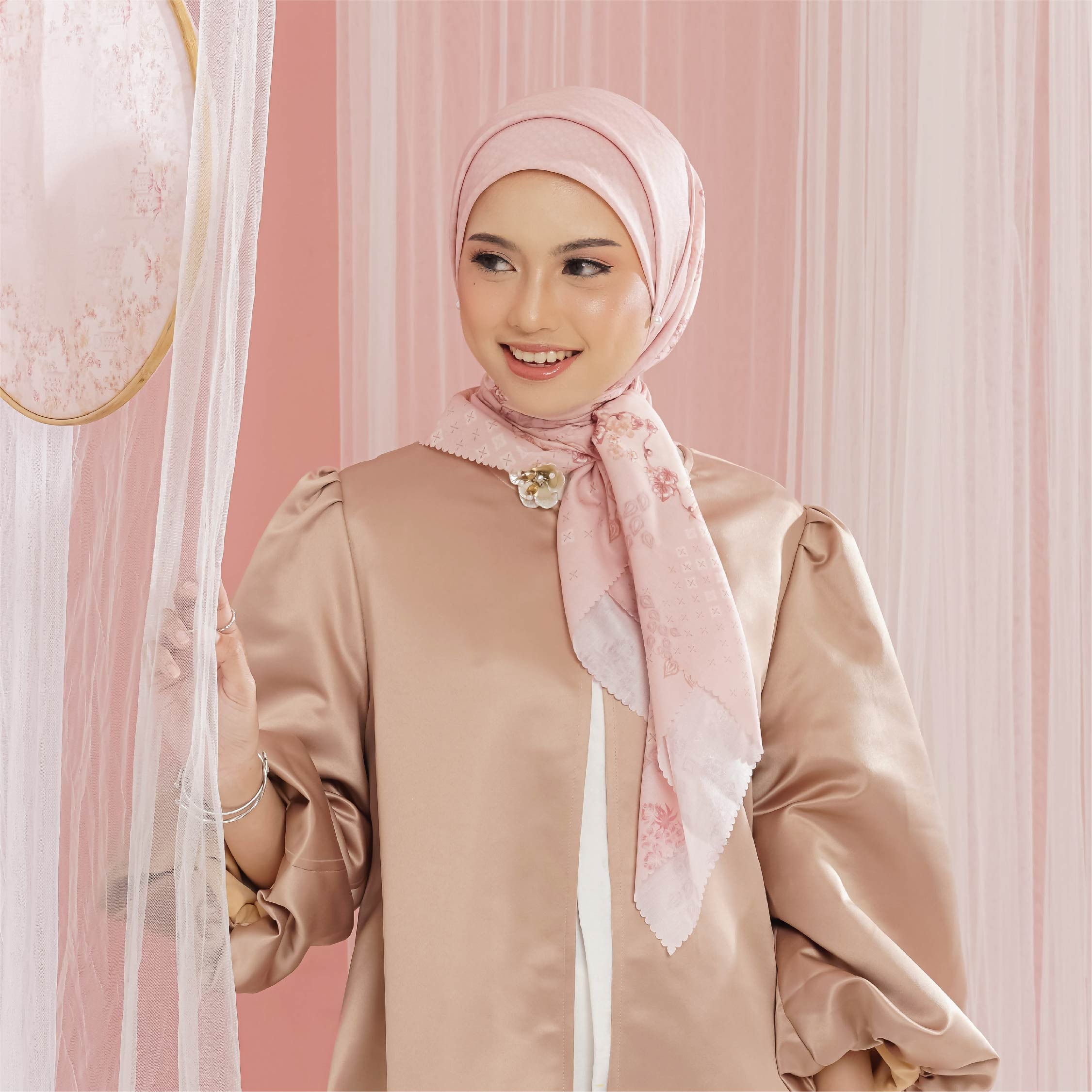 Halwa Scarf Prasaja Blossom