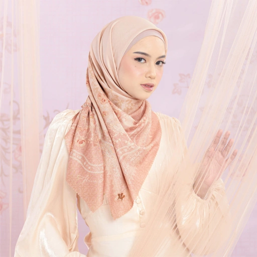 Image of Halwa Scarf Najd Ornate Pink Sand