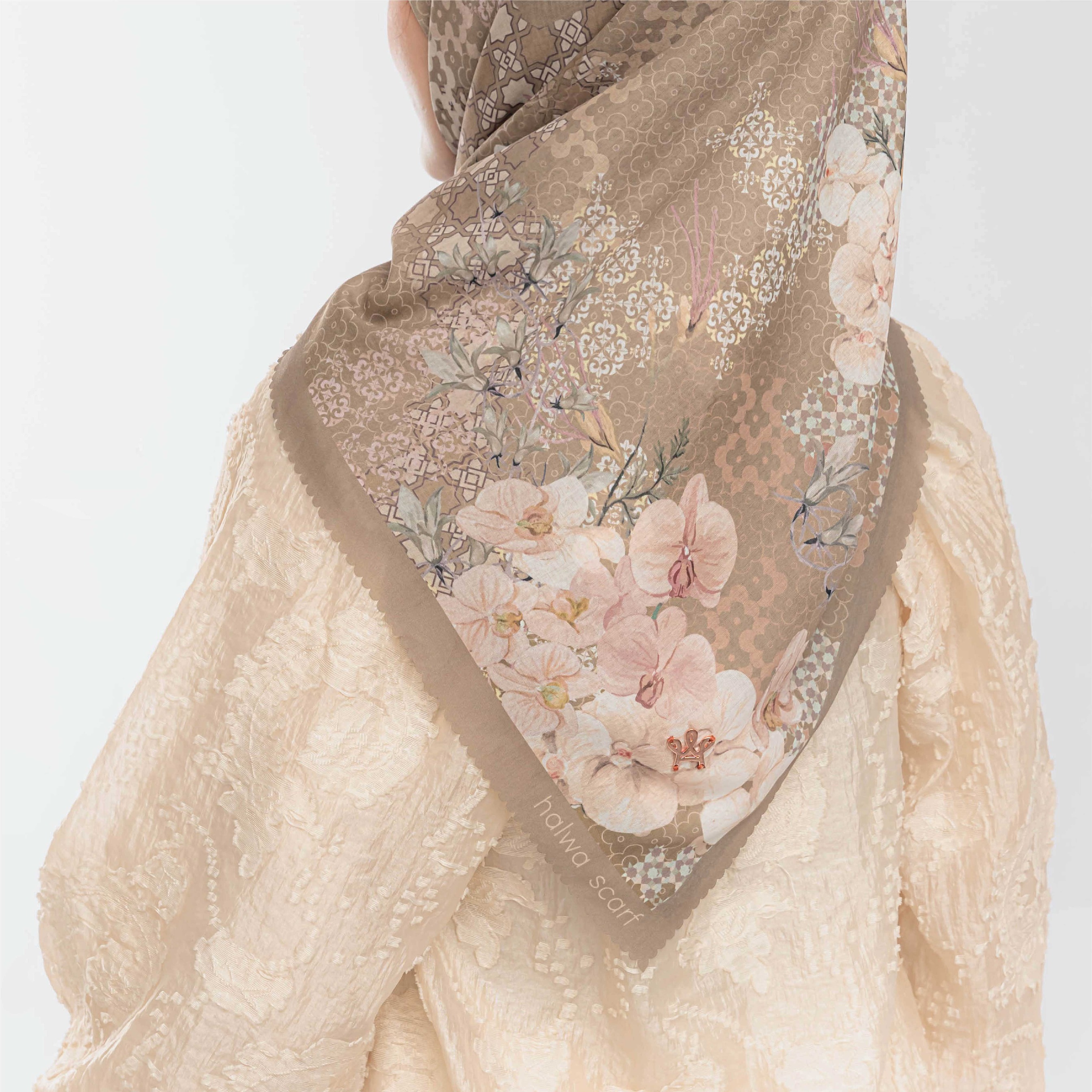 Halwa Scarf Mid Sunset Tan