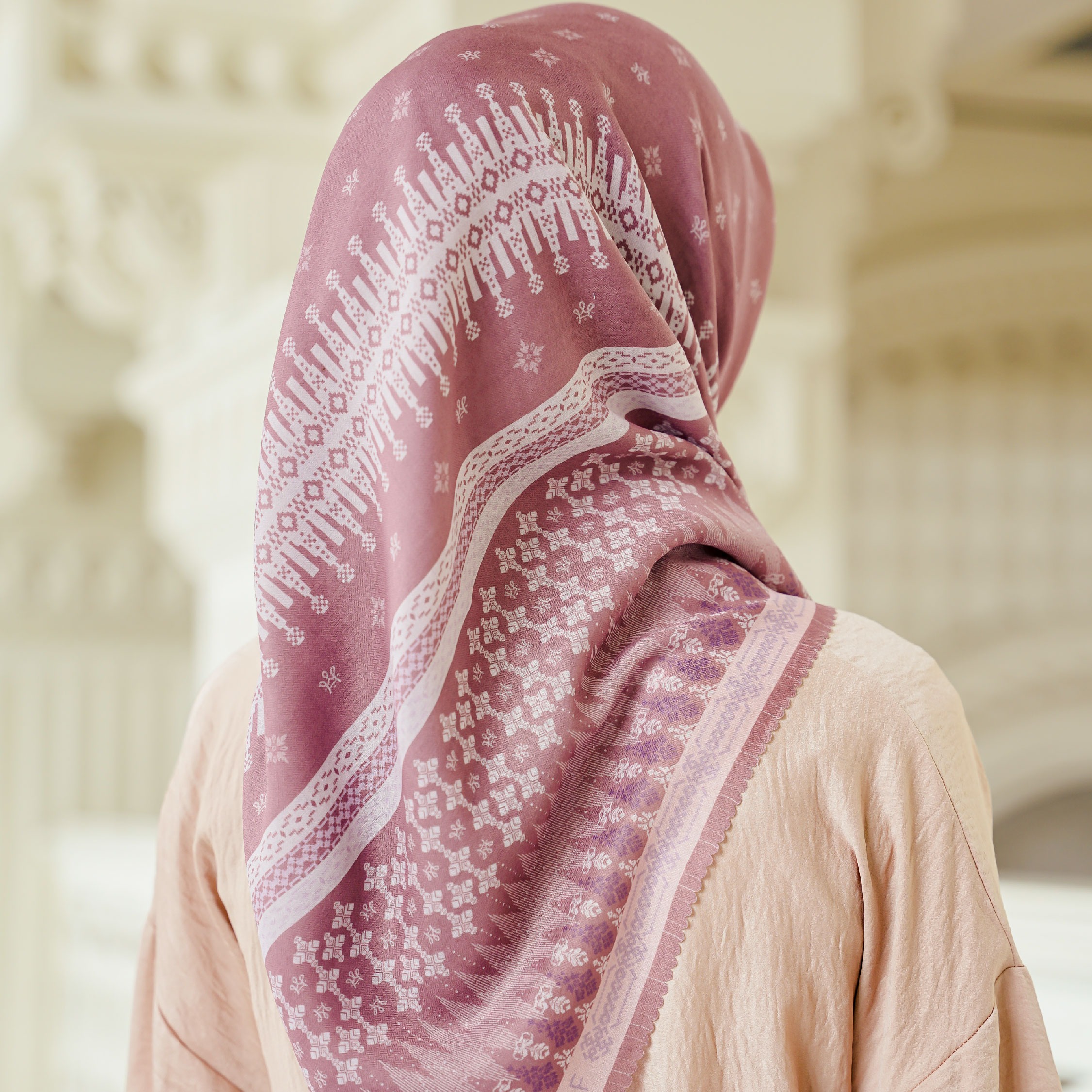 Halwa Scarf Songket Ash Rose Reborn