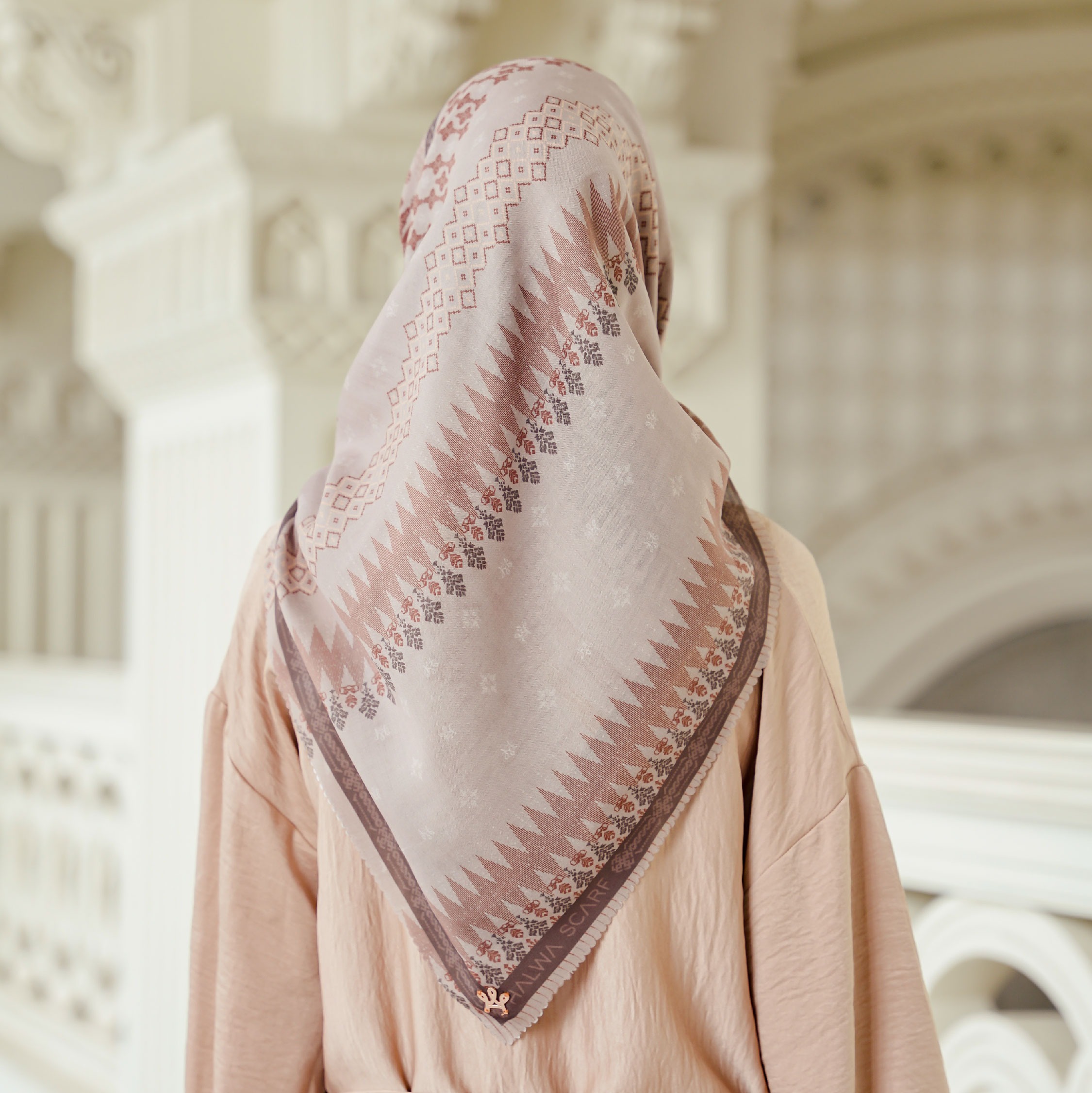 Halwa Scarf Songket Amber Brown Reborn