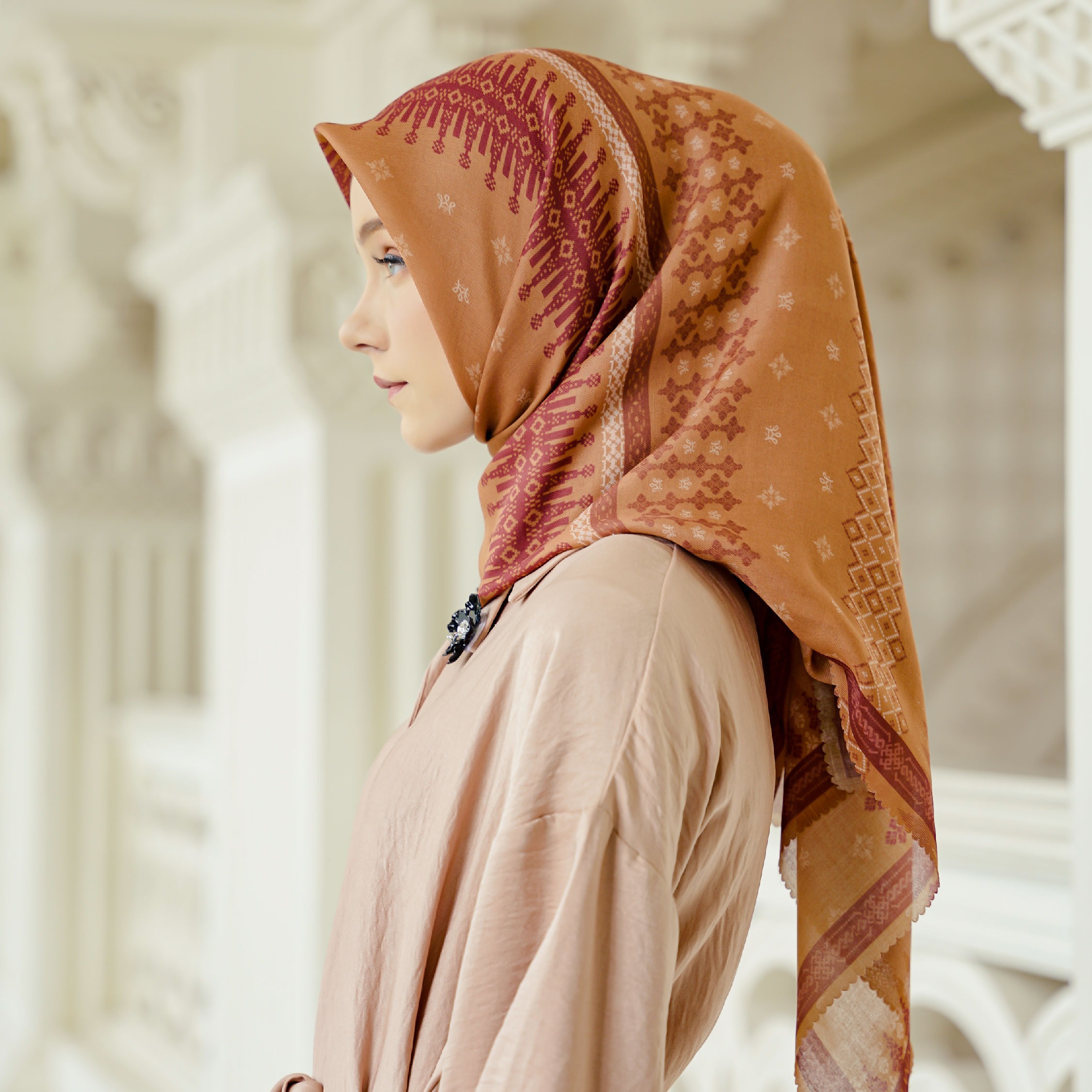 Halwa Scarf Songket Cinnamon Reborn
