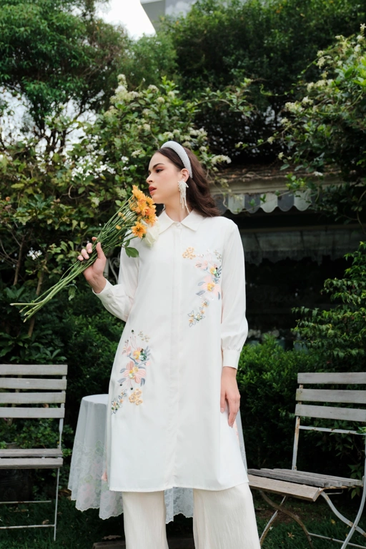 Image of Patrakomala Tunic in Dove Coral