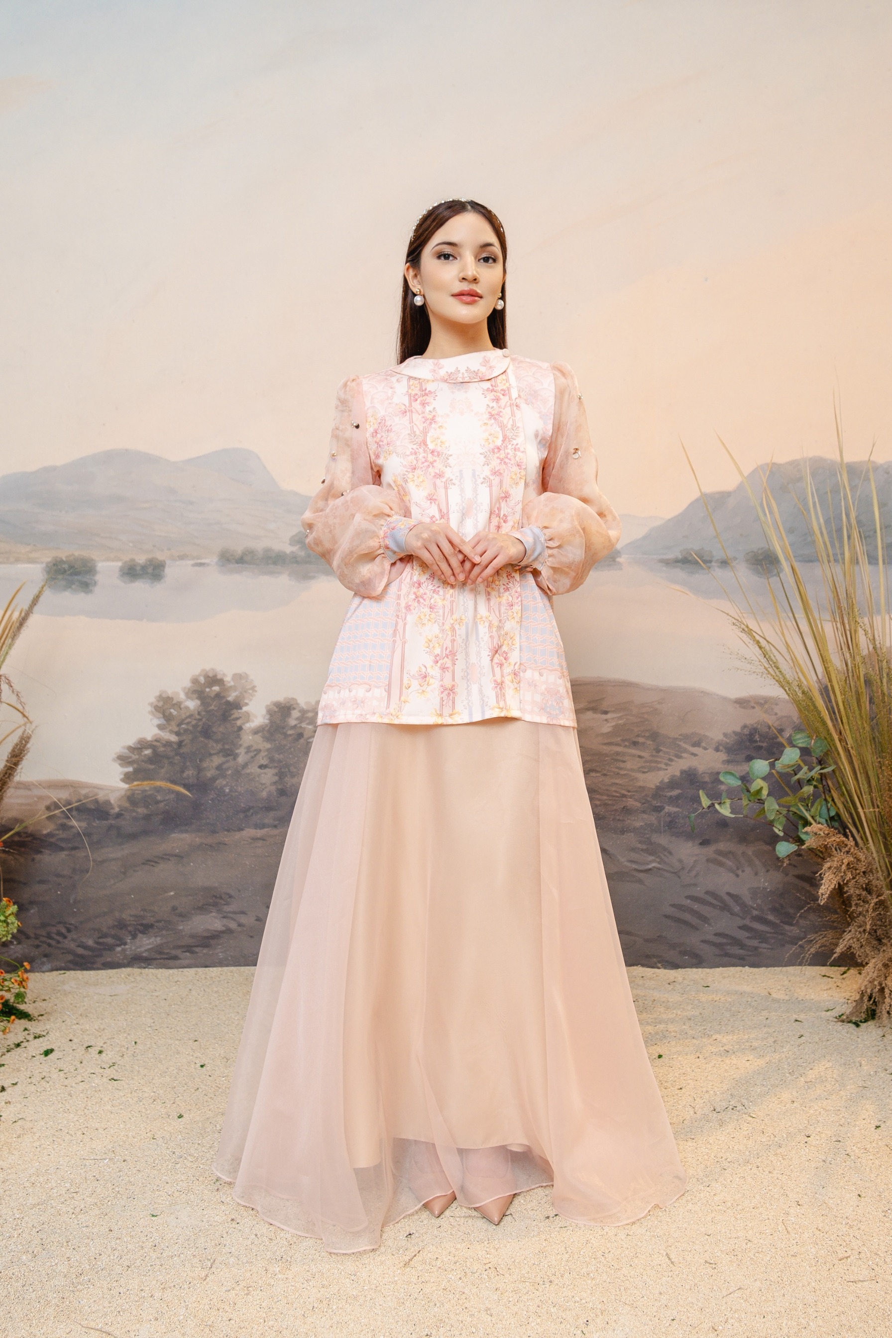 PO Puspita Blouse in Peony Peach