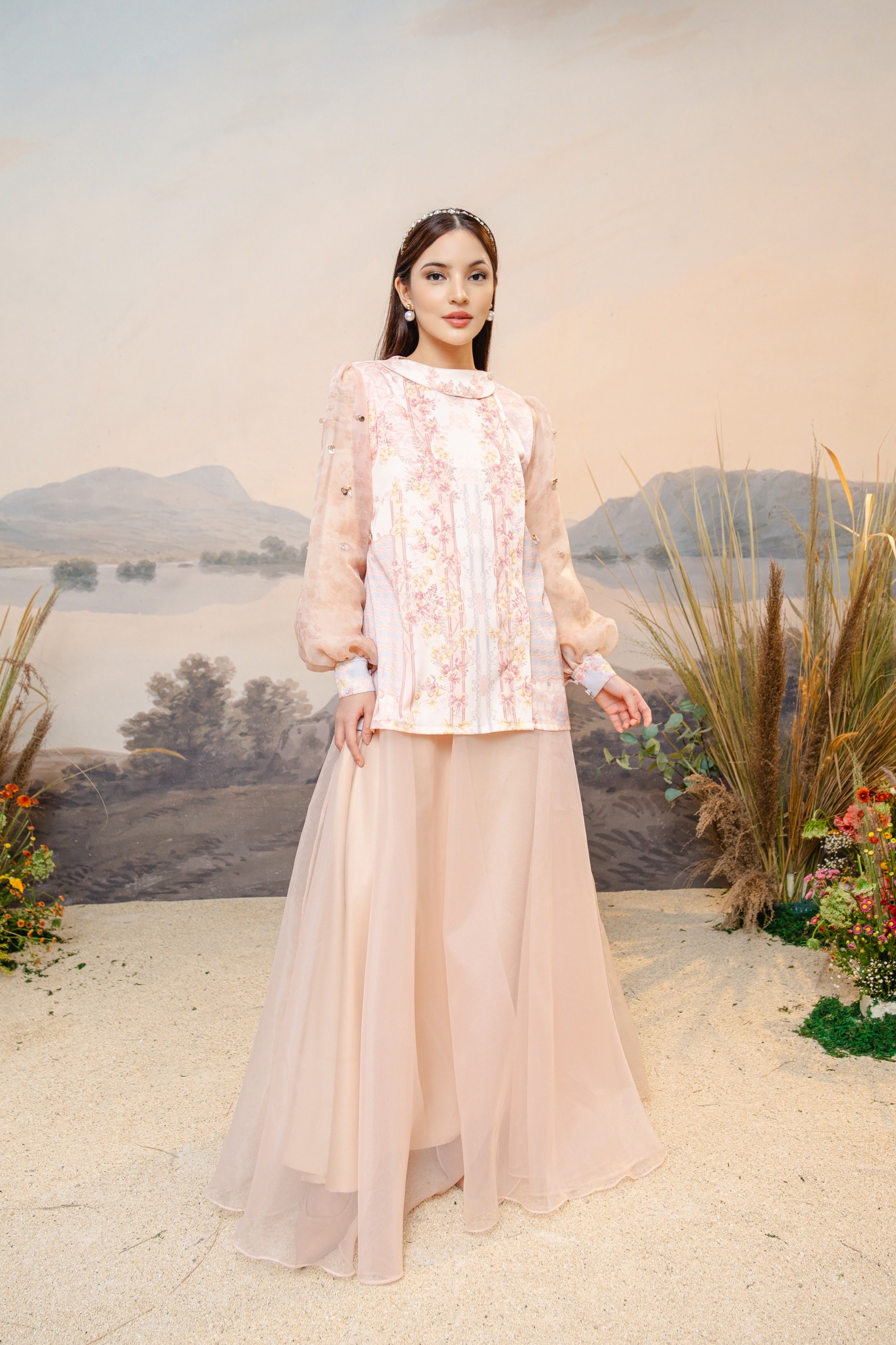 PO Puspita Blouse in Peony Peach