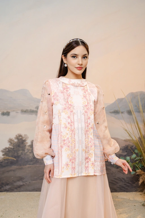 Image of PO Puspita Blouse in Peony Peach