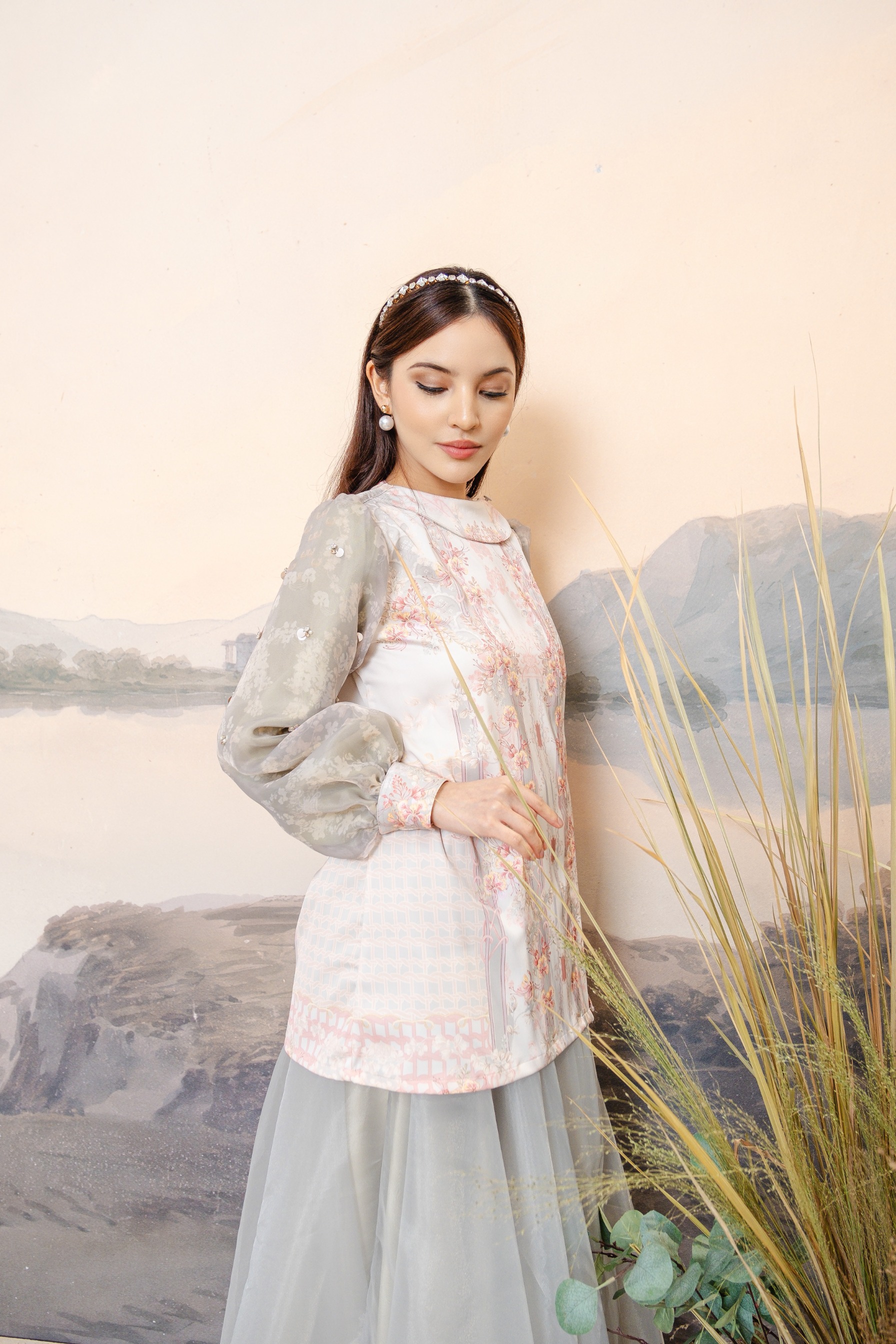 PO Puspita Blouse in Lily Green