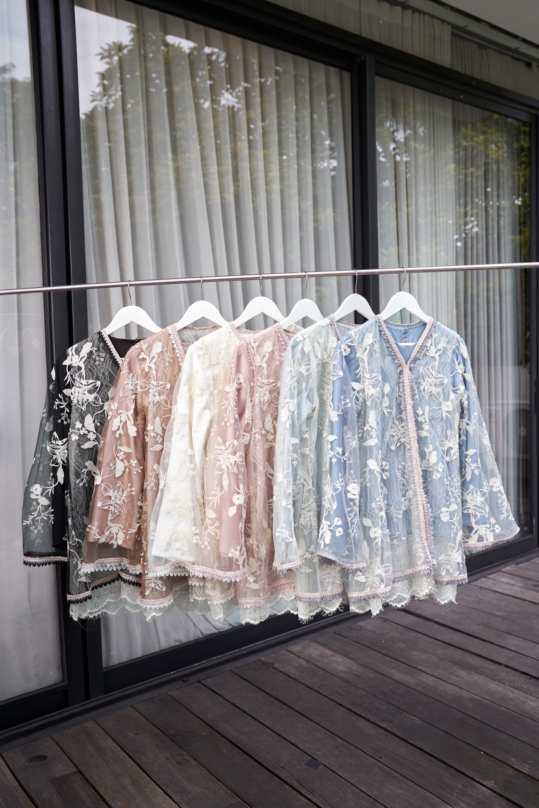 Elyse Set Outer in Ice Blue