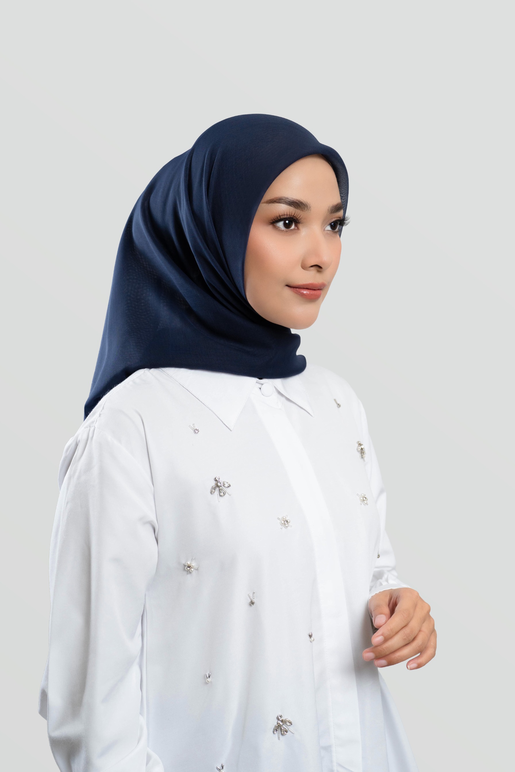 Velvée Premium Soft Paris in Dark Navy
