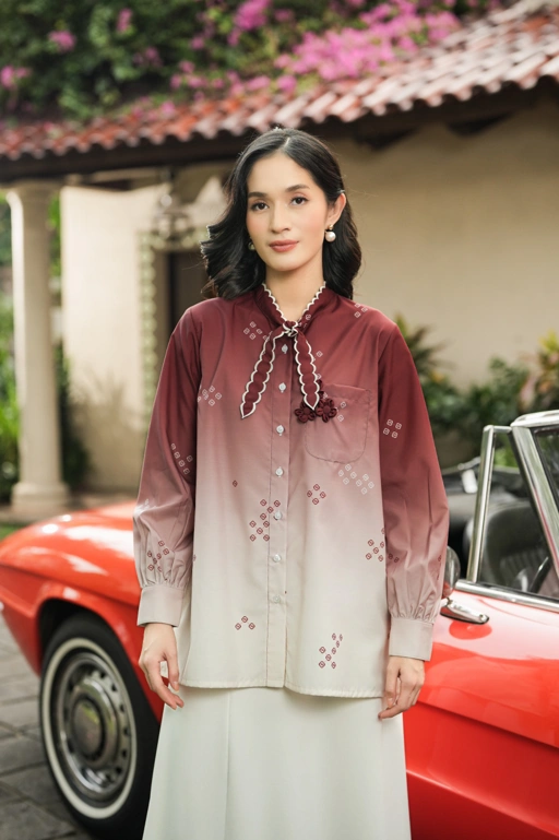 Pertiwi Blouse