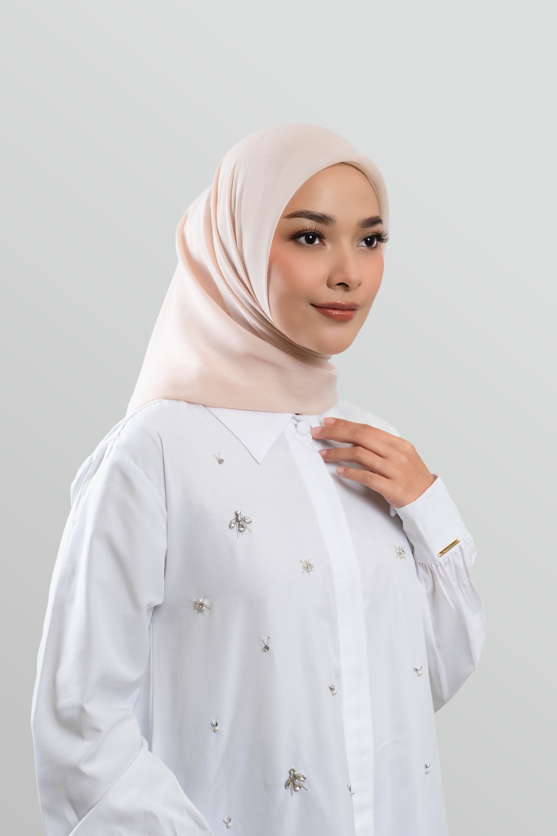 Velvée Premium Soft Paris in Beige