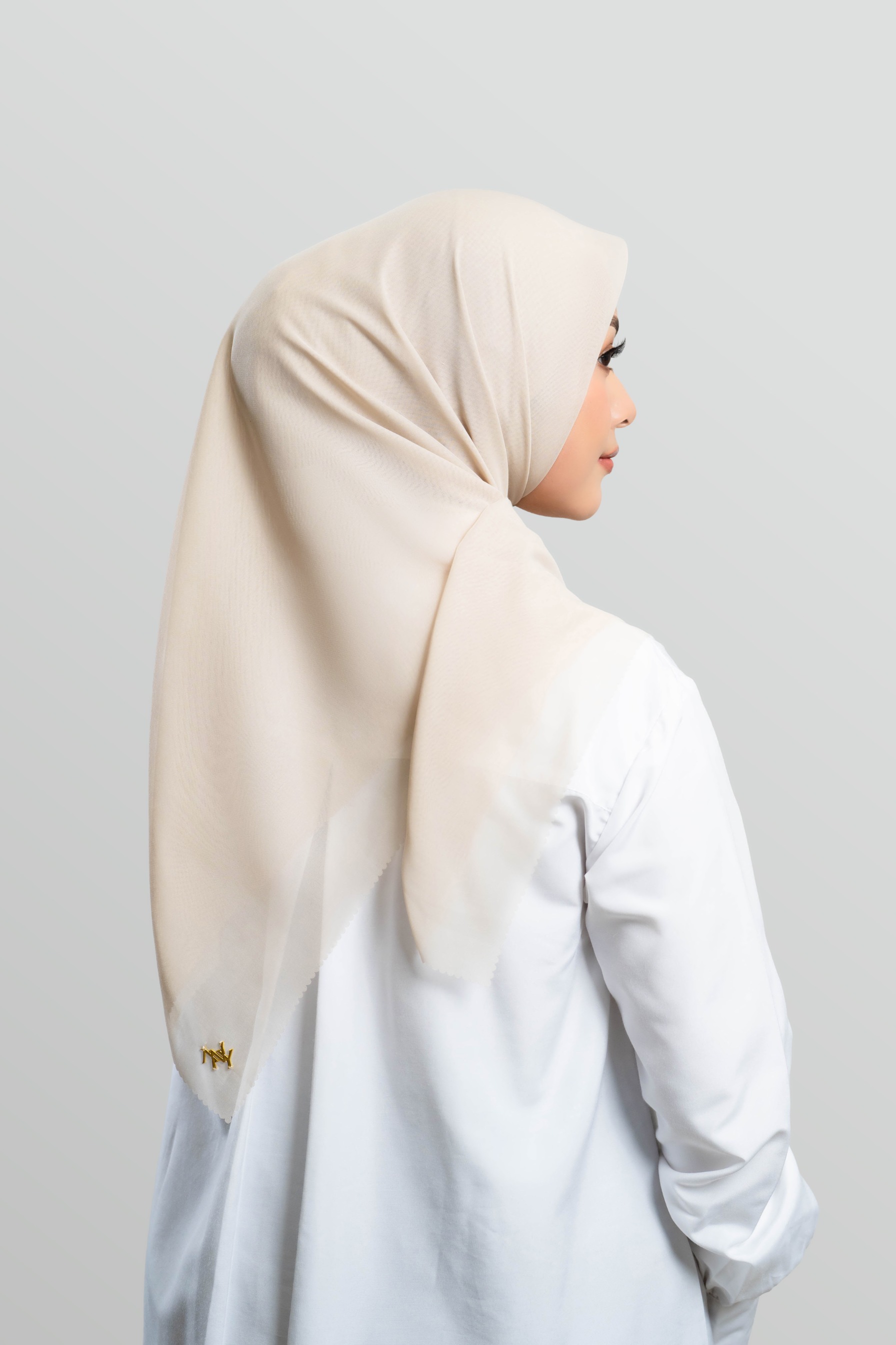 Velvée Premium Soft Paris in Sand Ivory