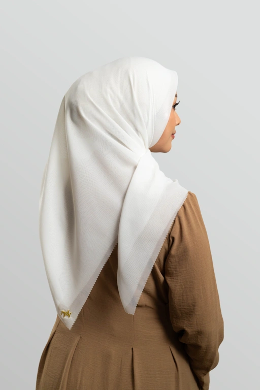 Velvée Premium Soft Paris in Broken White