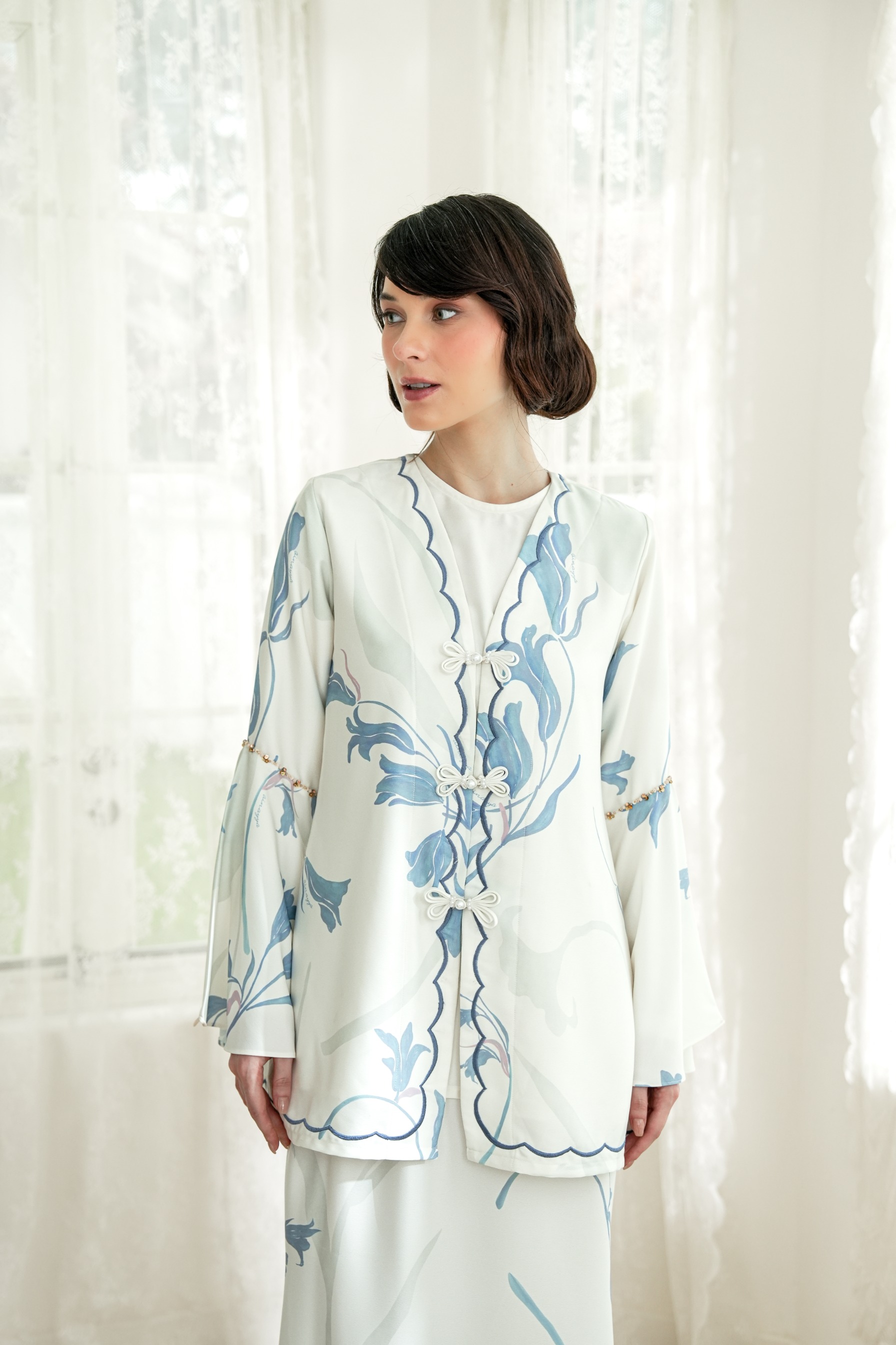 PO Lana Kurung in Lily Sky