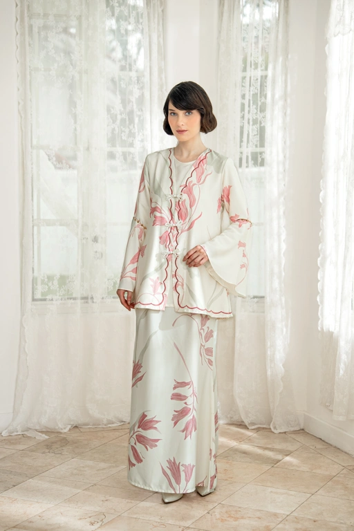 PO Lana Kurung in Blush Peony