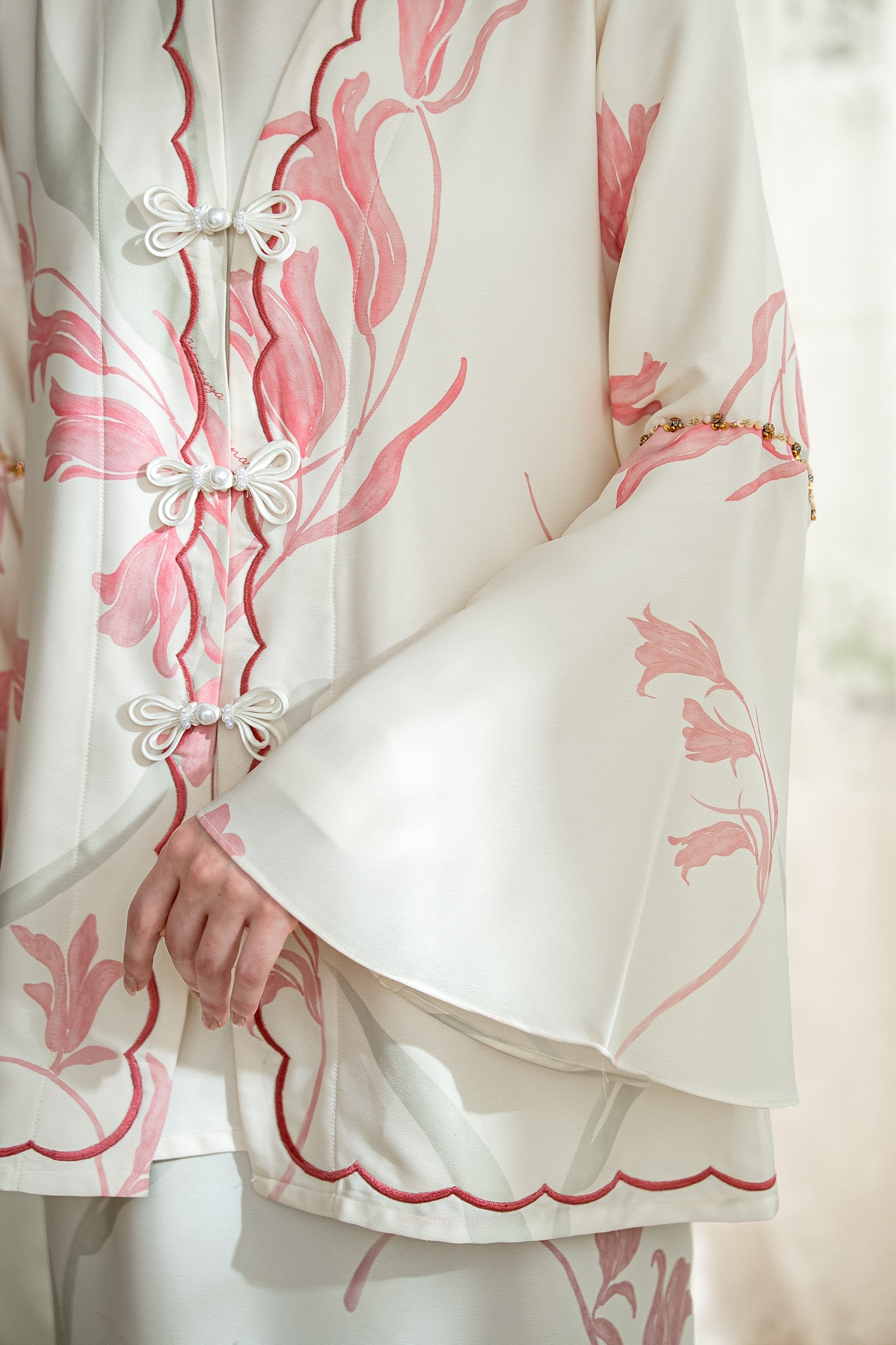 PO Lana Kurung in Blush Peony