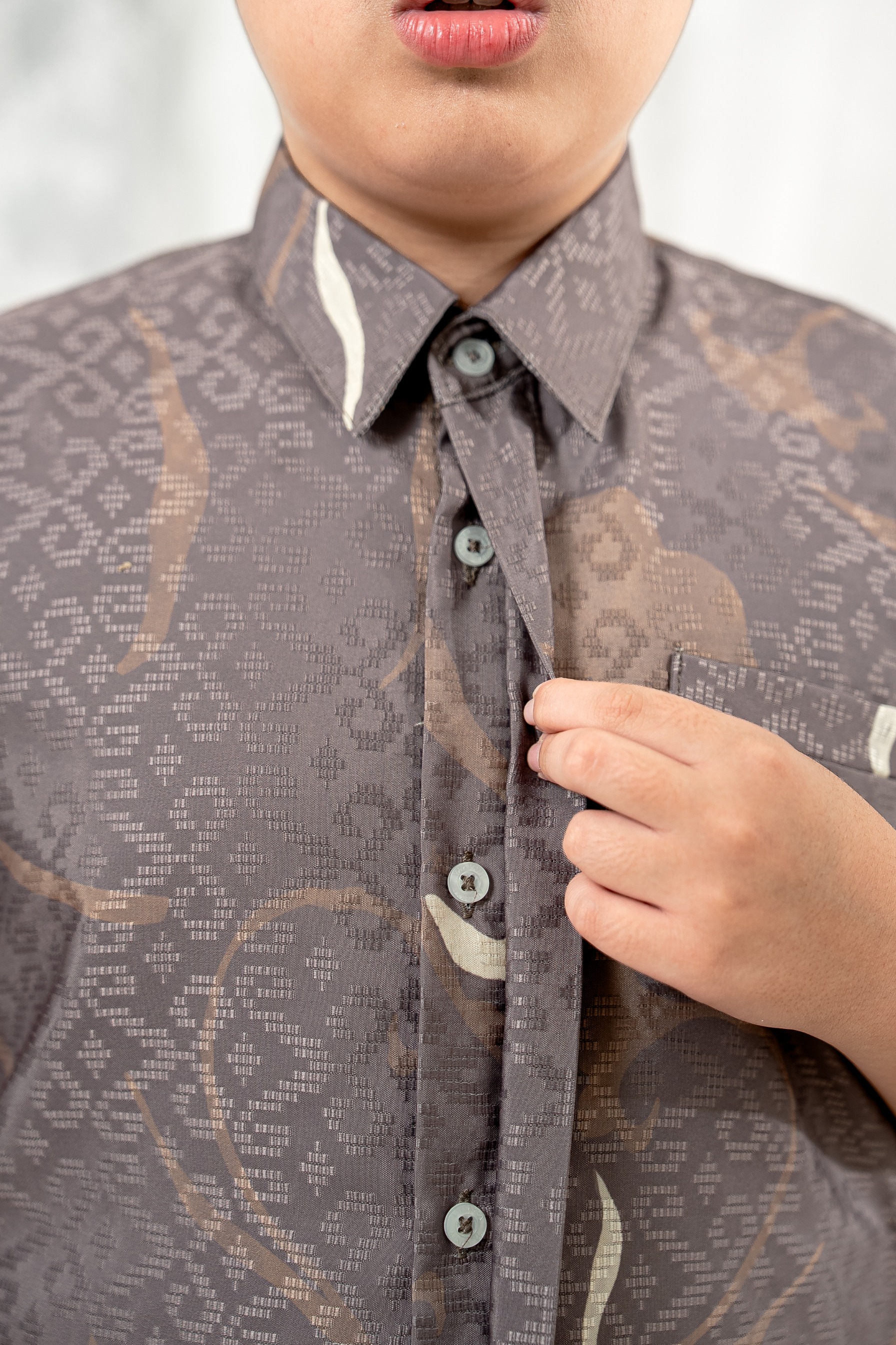 PO Lana Shirt Boys in Misty Taupe