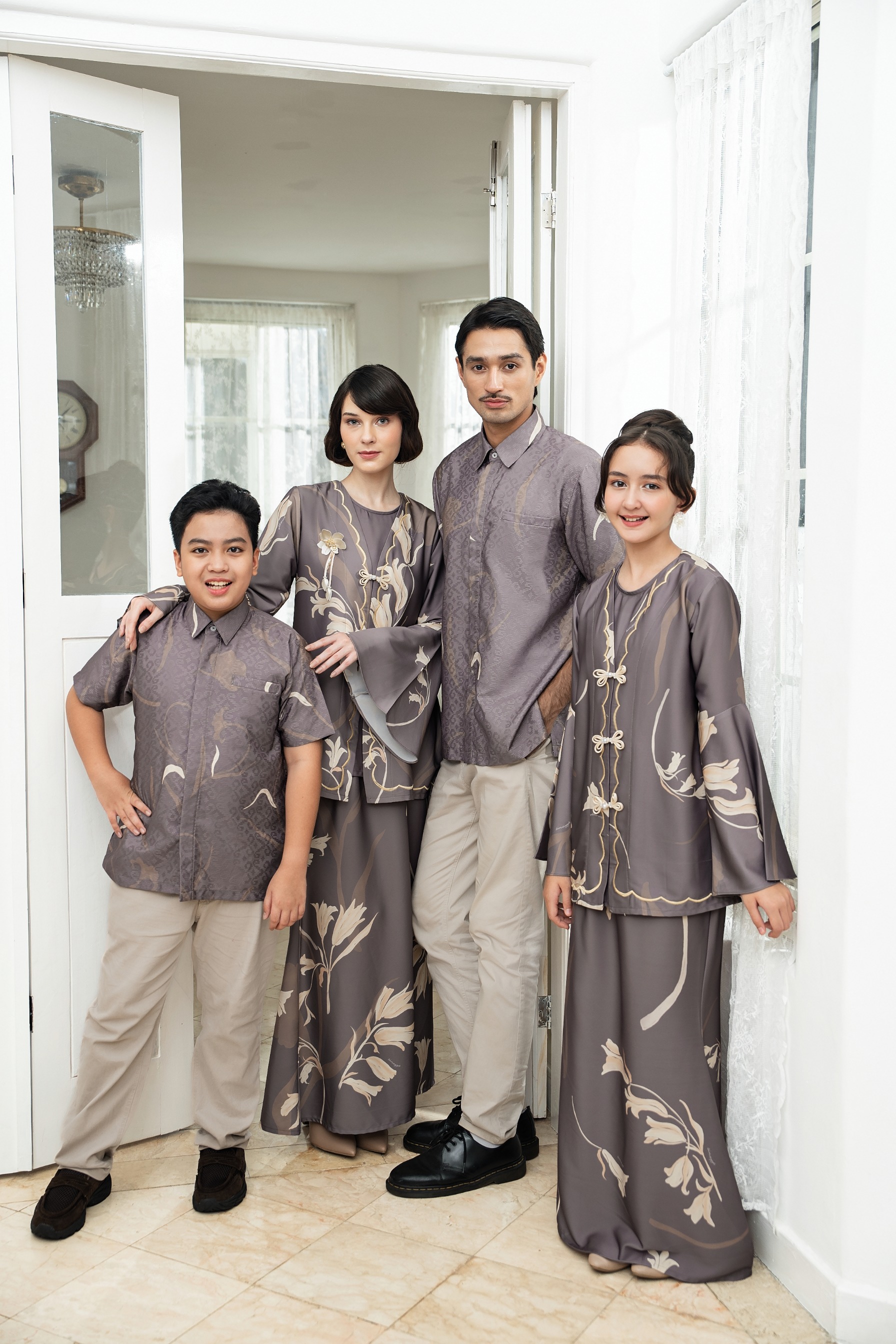 PO Lana Kurung in Misty Taupe