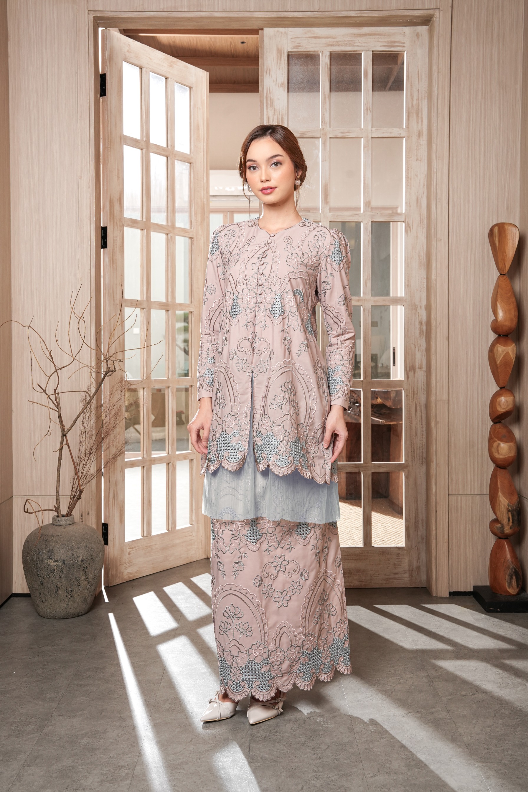 Niskala Kurung in Bloom