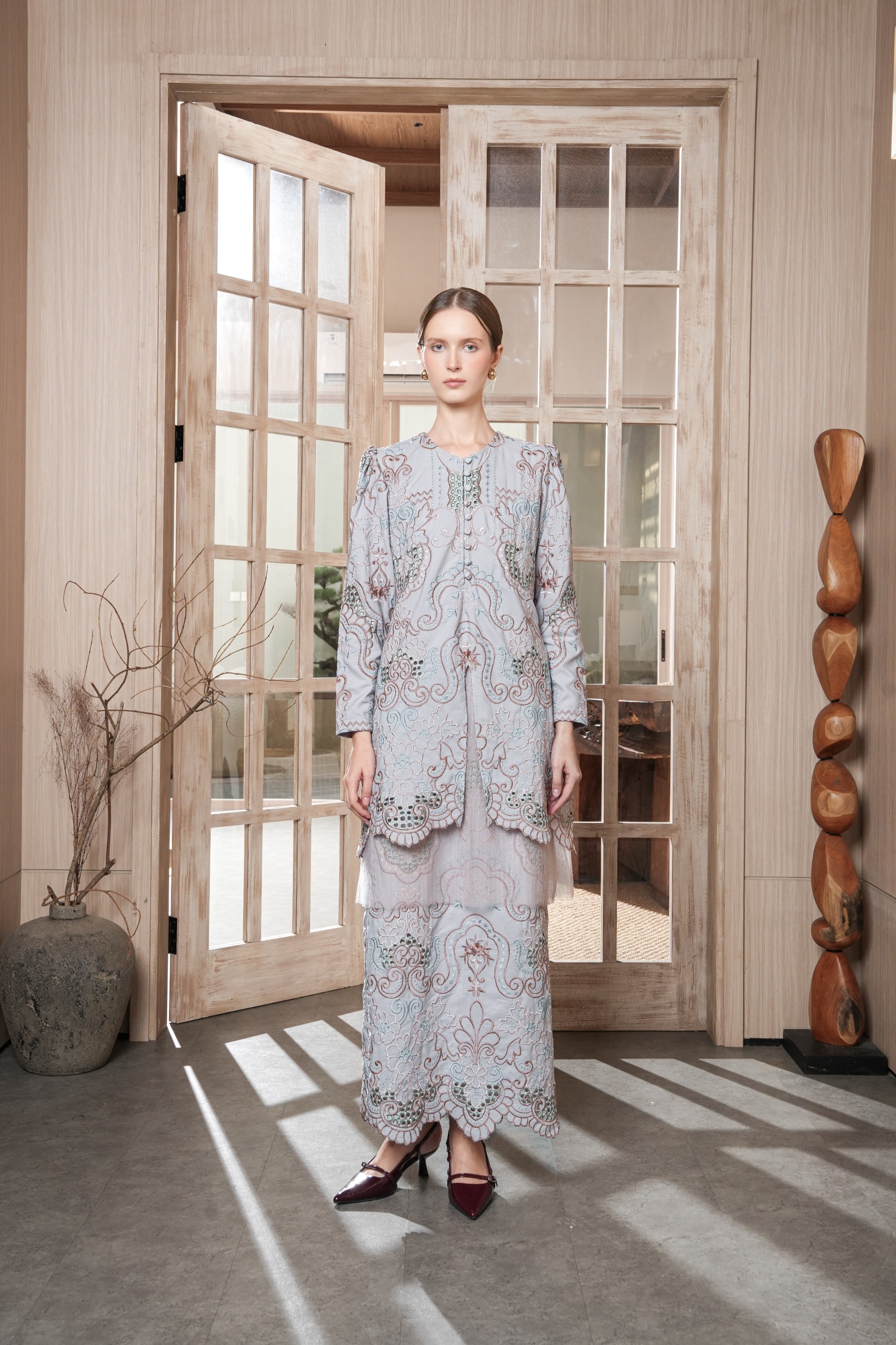 Niskala Kurung in Mist