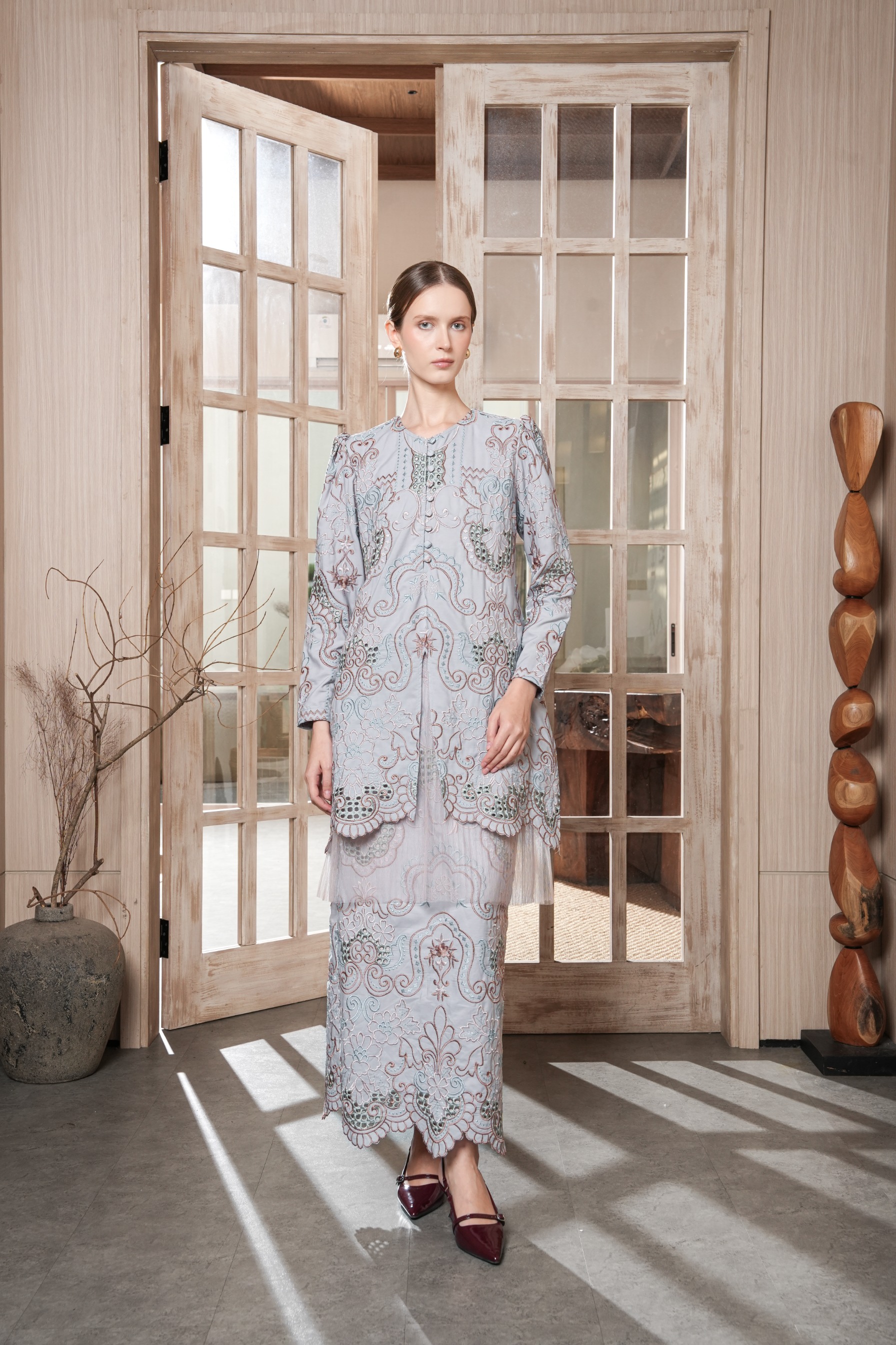 Niskala Kurung in Mist