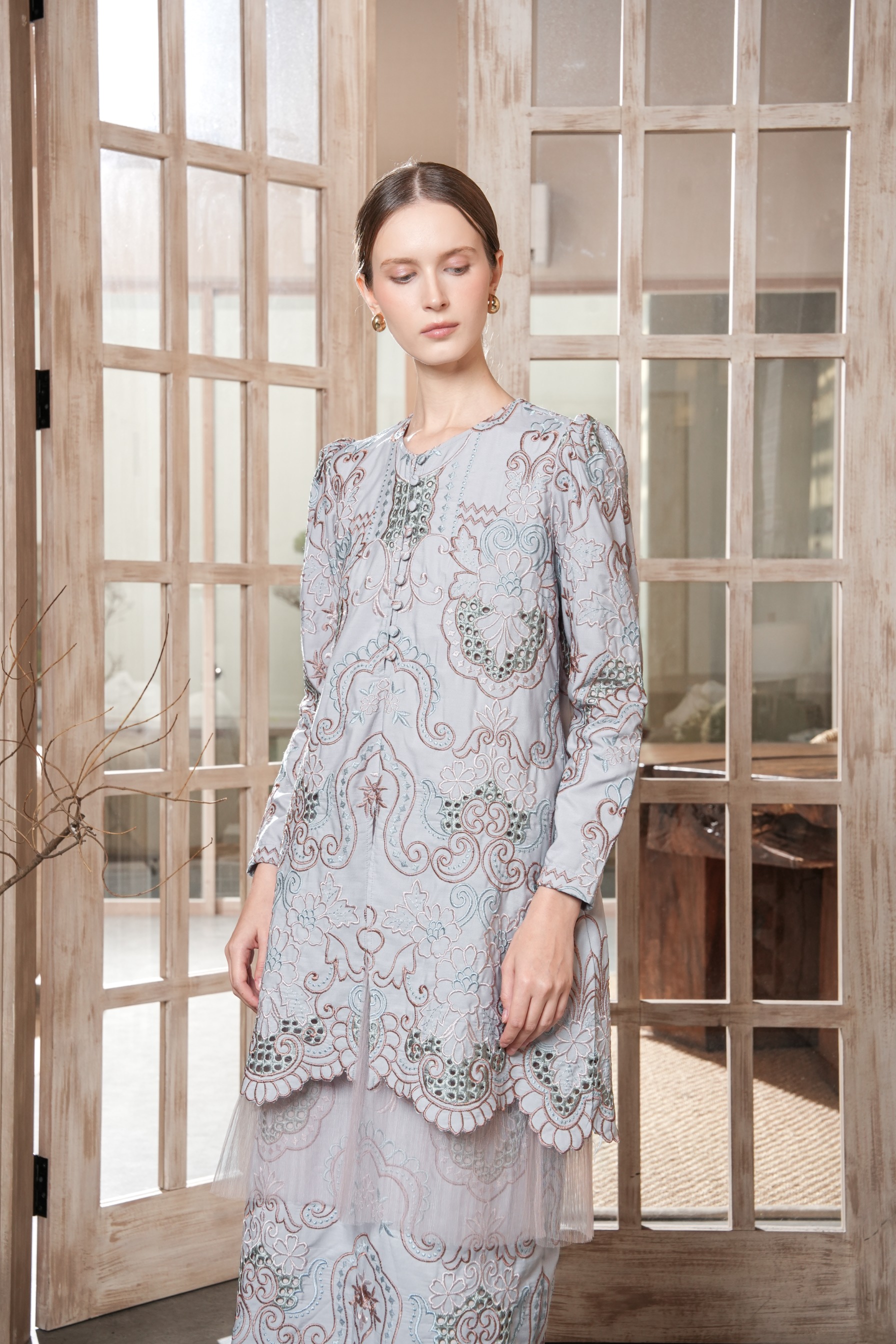 Niskala Kurung in Mist
