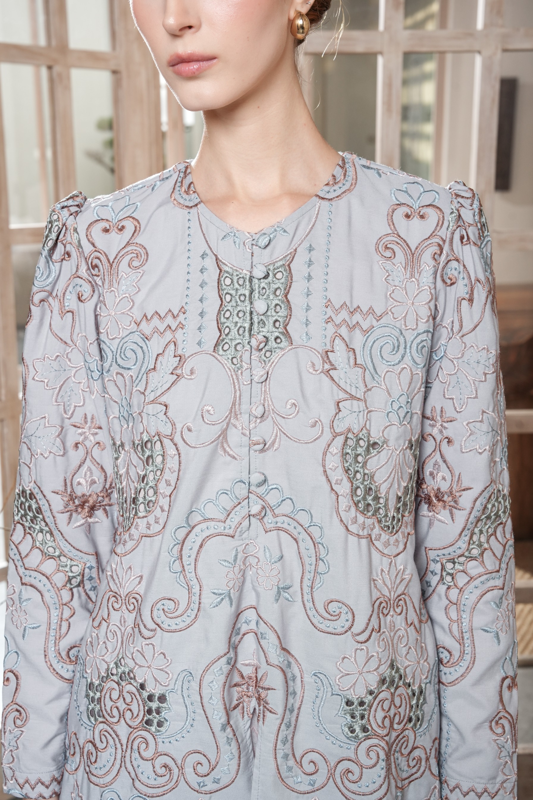 Niskala Kurung in Mist