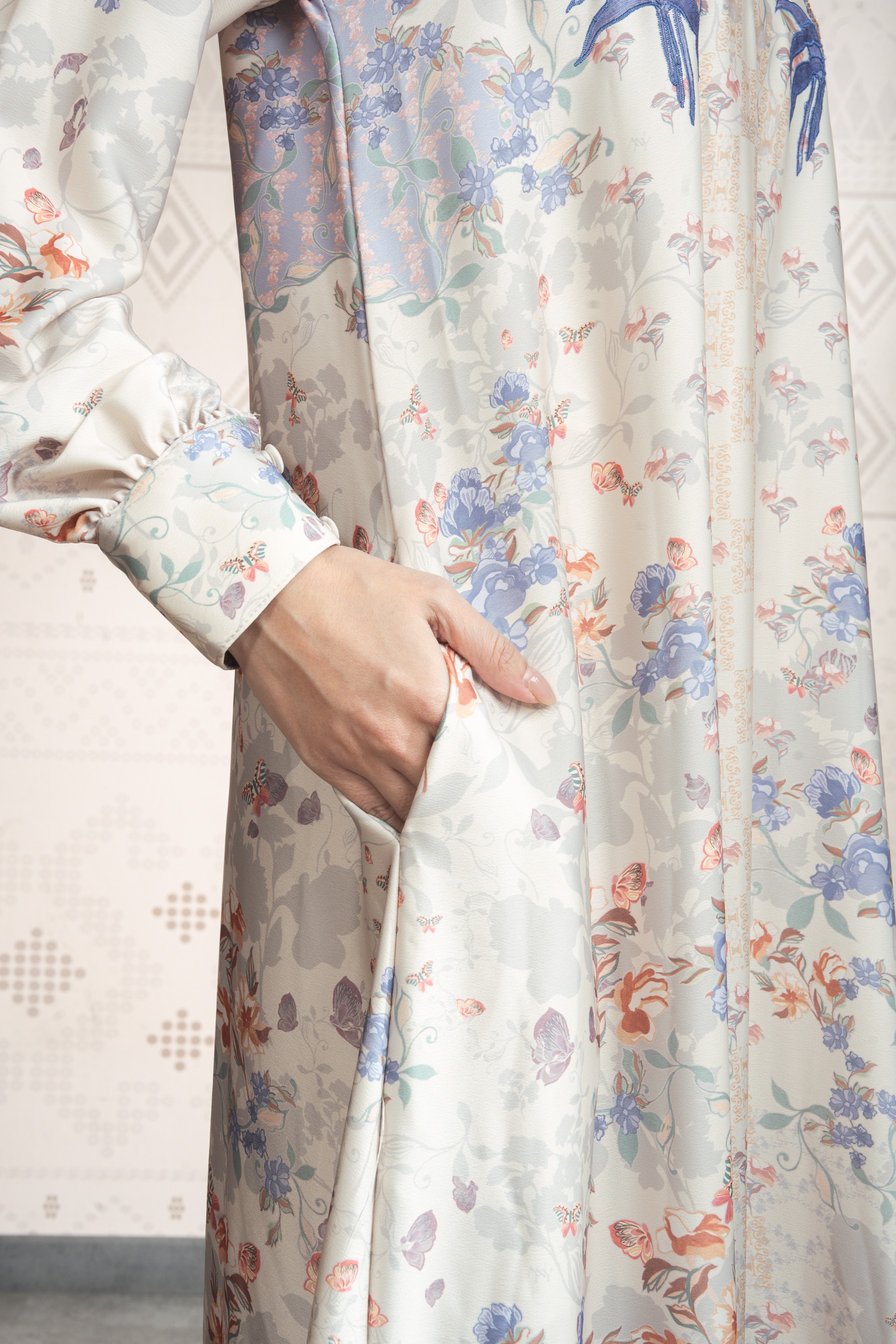 Sylviora Dress in Light Daisy