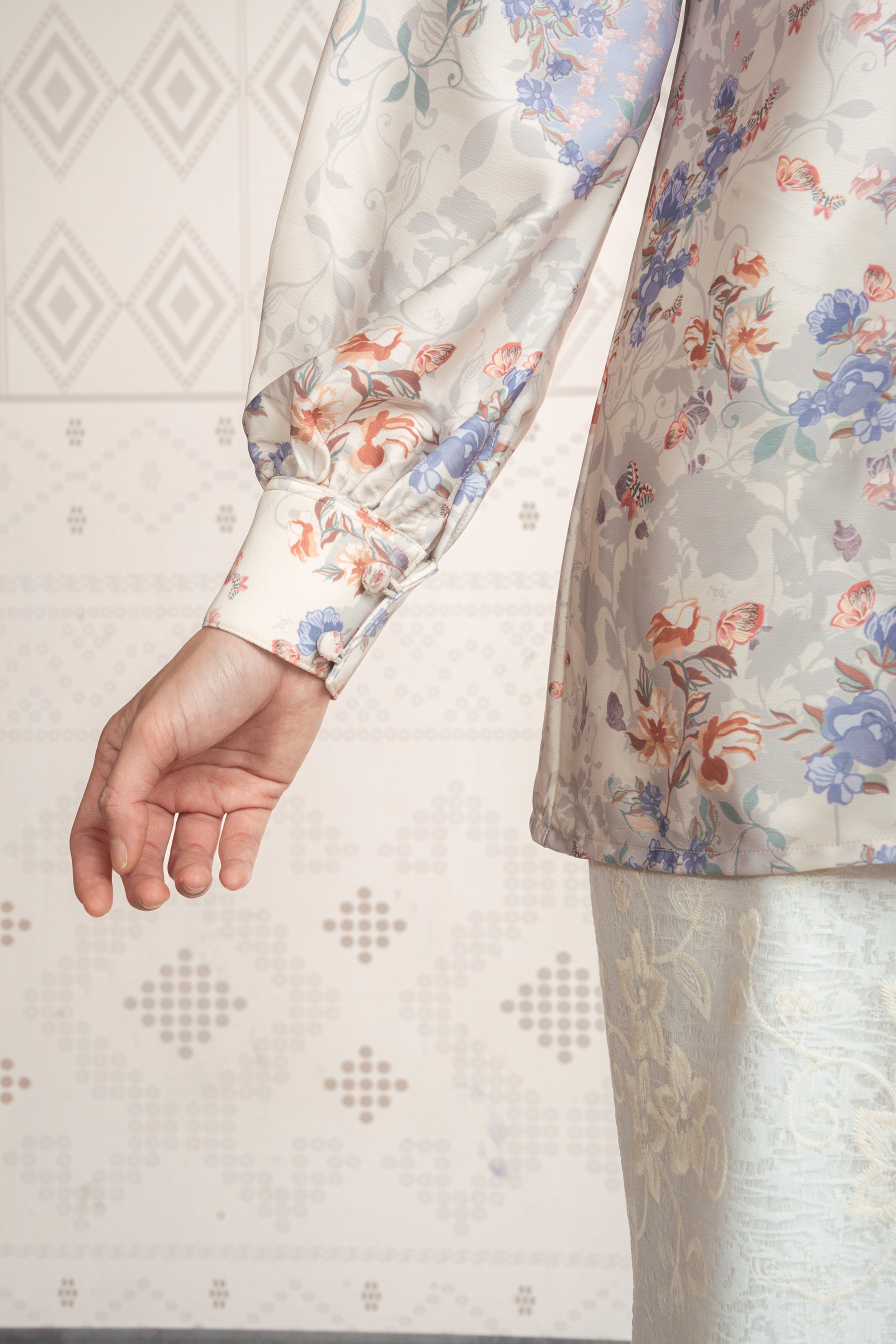 Sylviora Blouse in Light Daisy