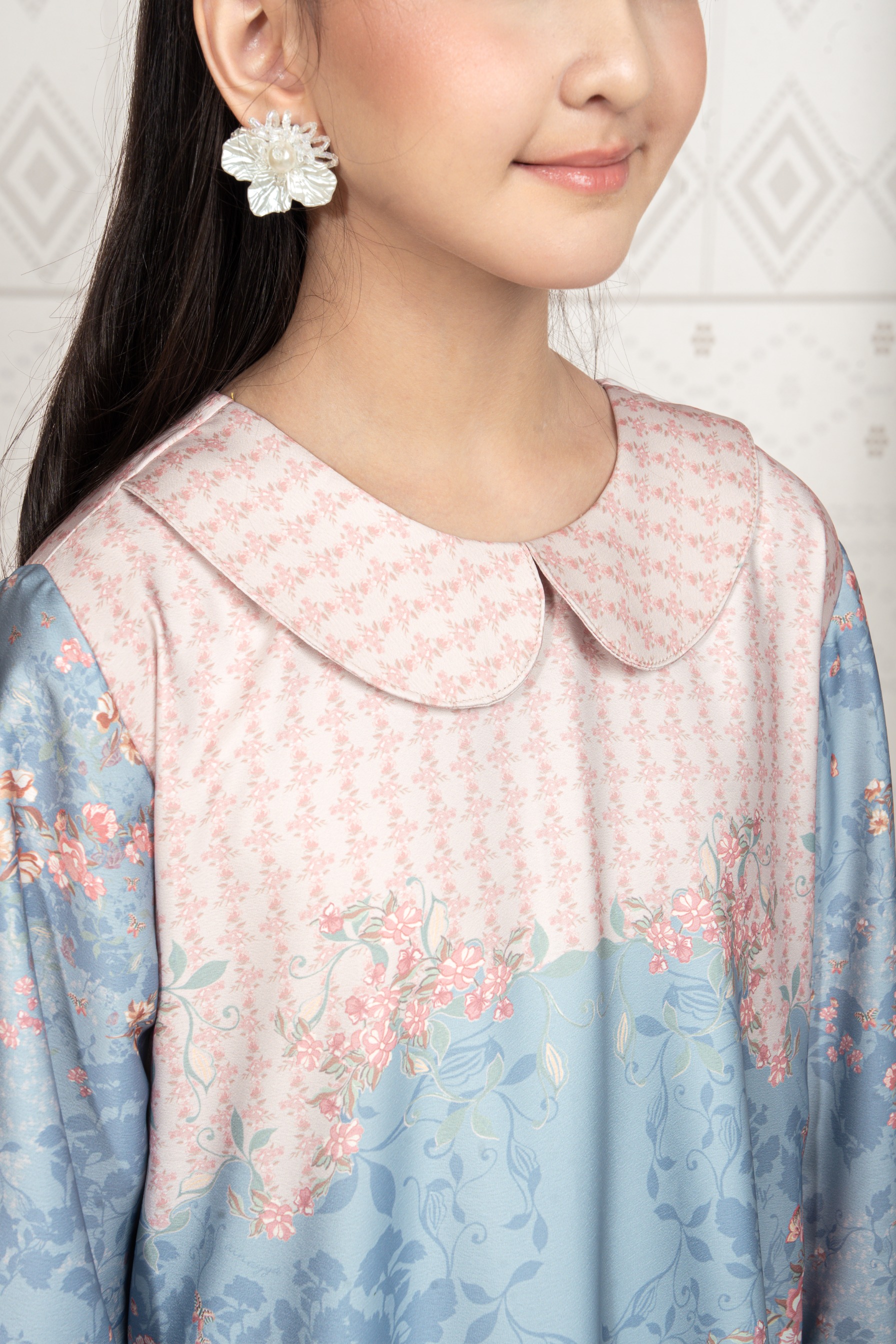 Sylviora Dress Anak in Lagoon Blue