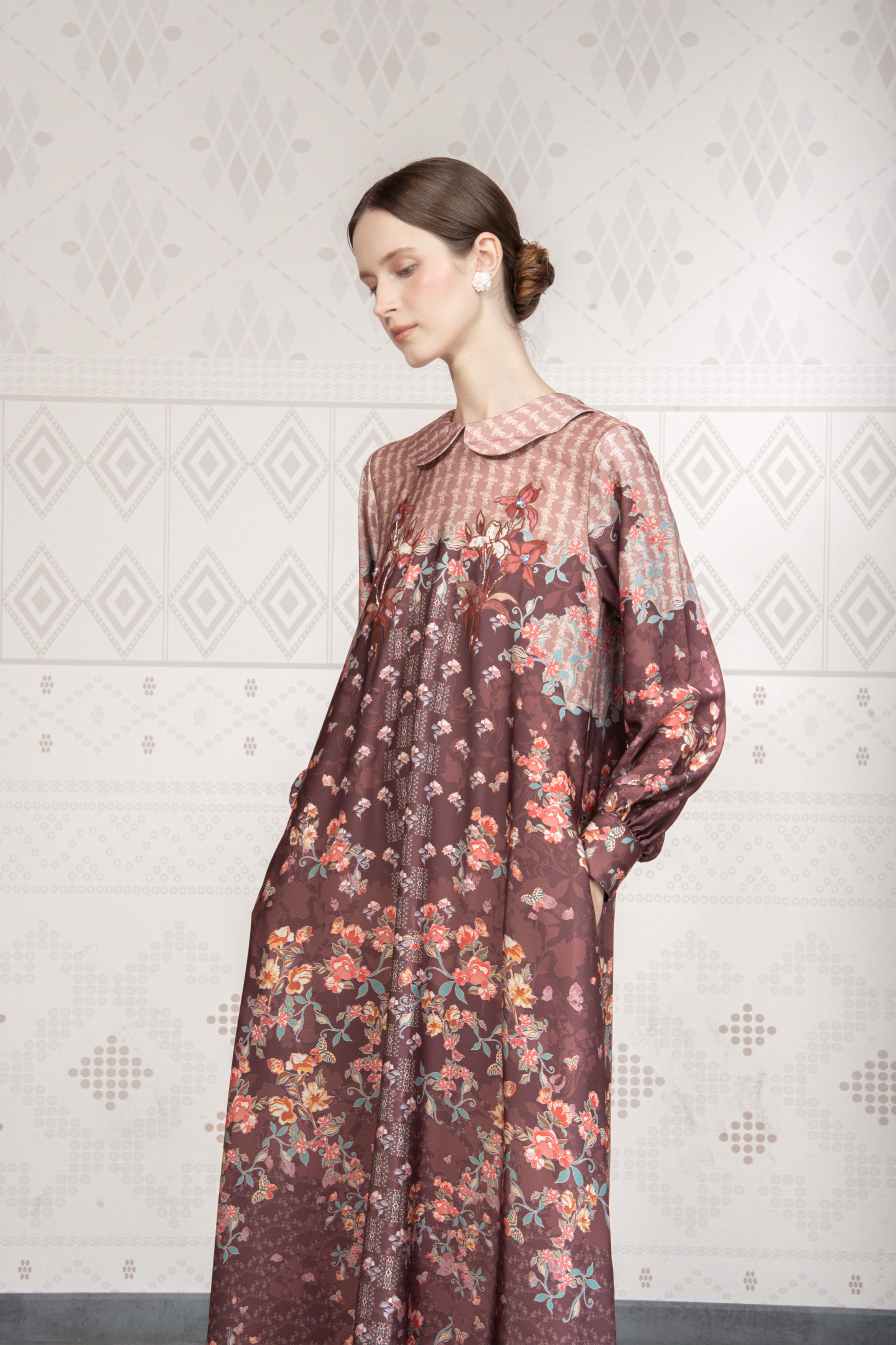 Sylviora Dress in Mahogany