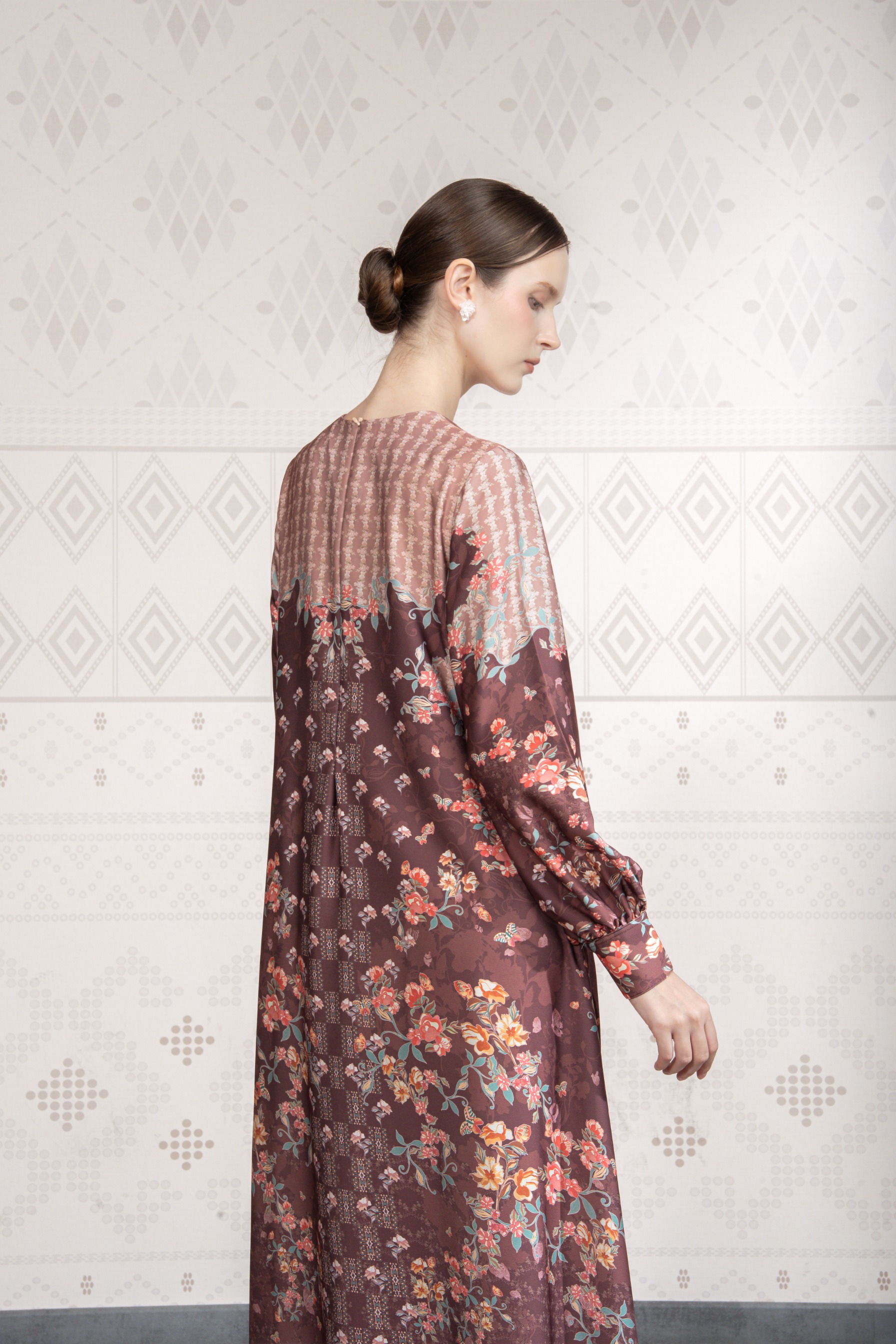 Sylviora Dress in Mahogany