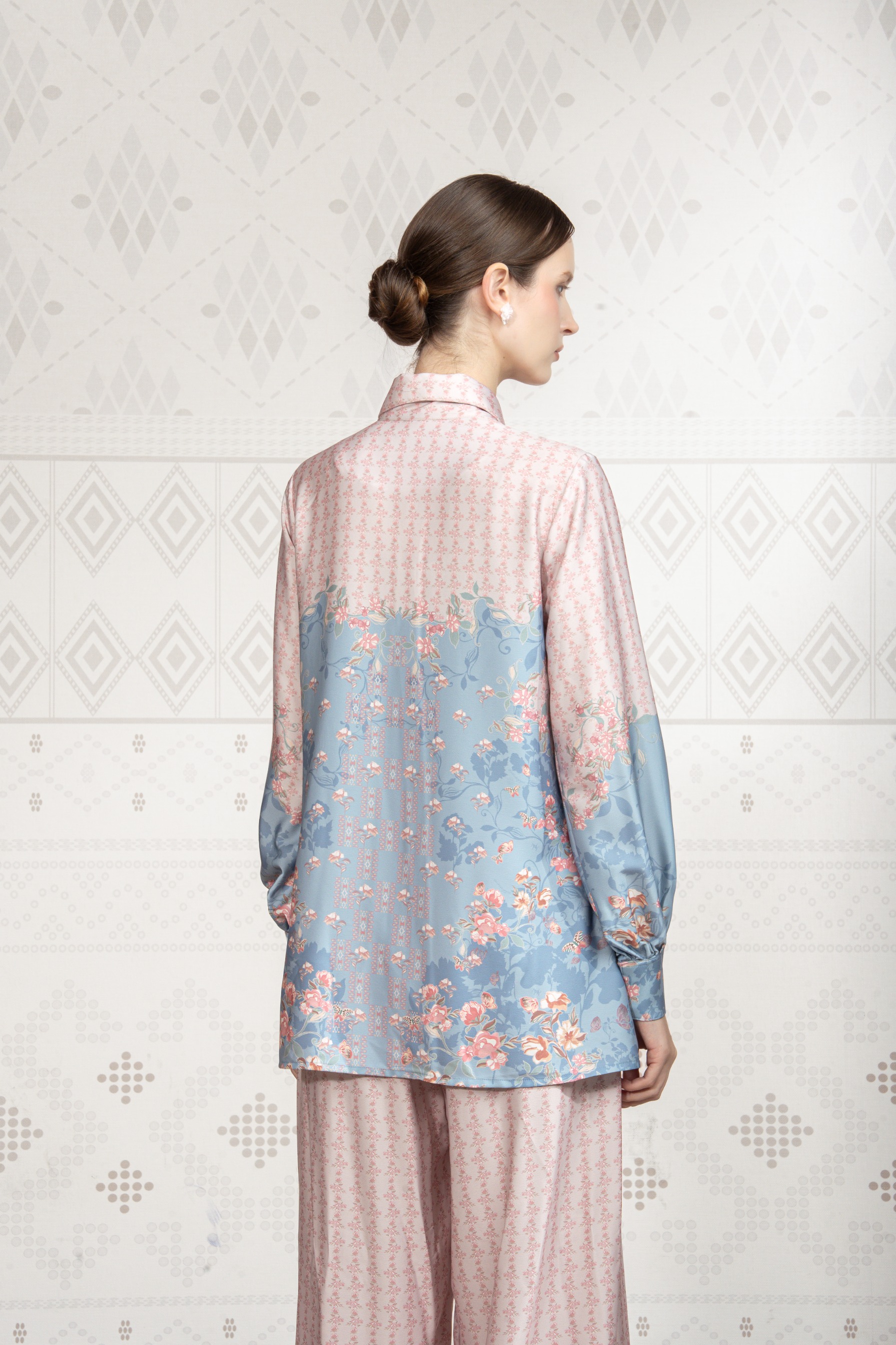 Sylviora Blouse in Lagoon Blue