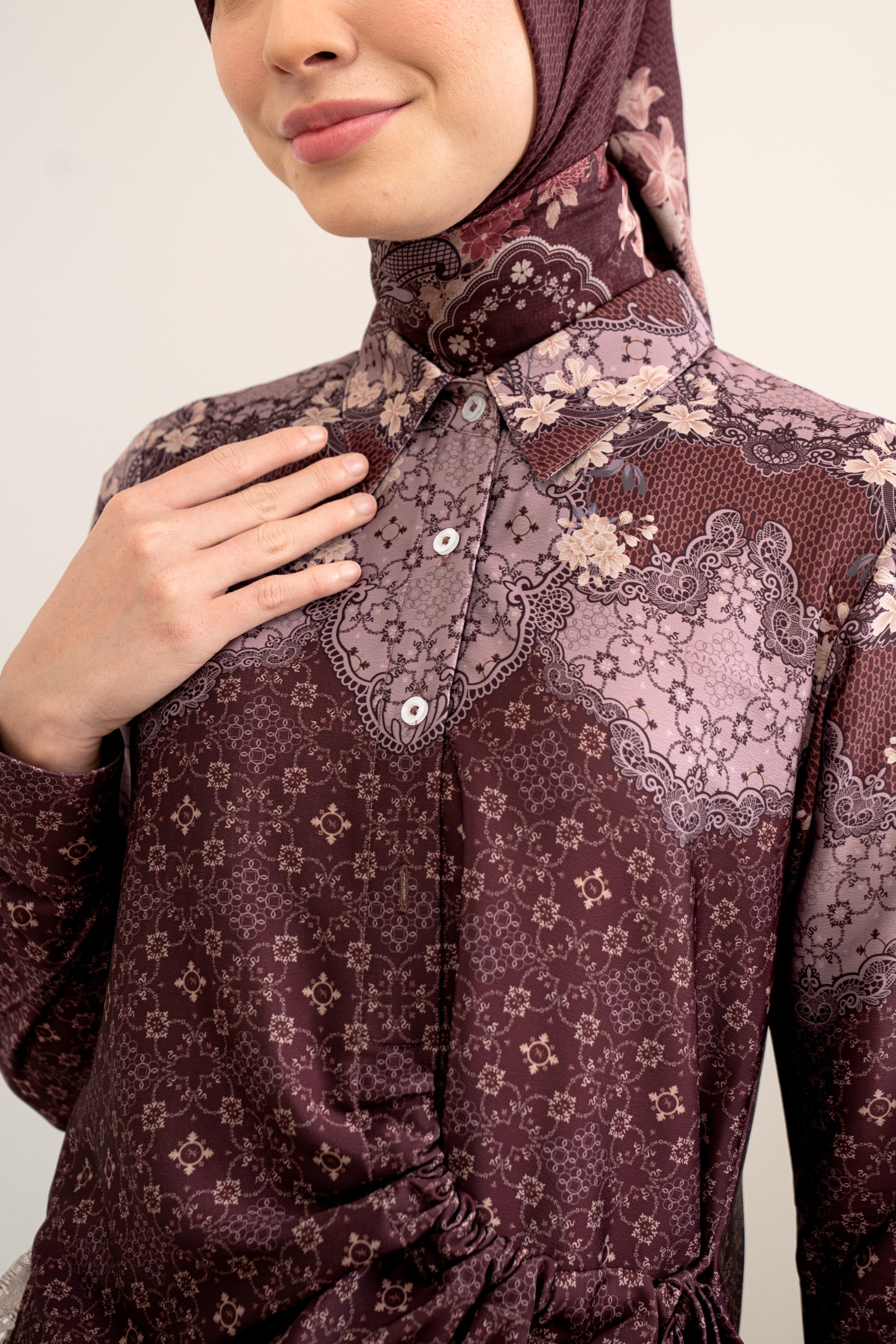 PO Omah Nenek Blouse in Vintage Burgundy