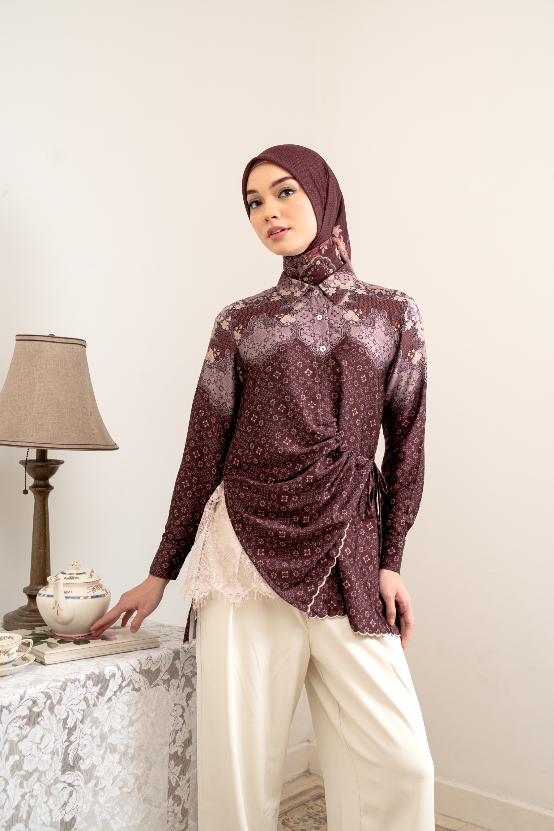 PO Omah Nenek Blouse in Vintage Burgundy