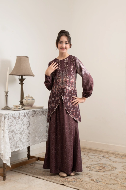 PO Omah Nenek Kurung Anak in Vintage Burgundy