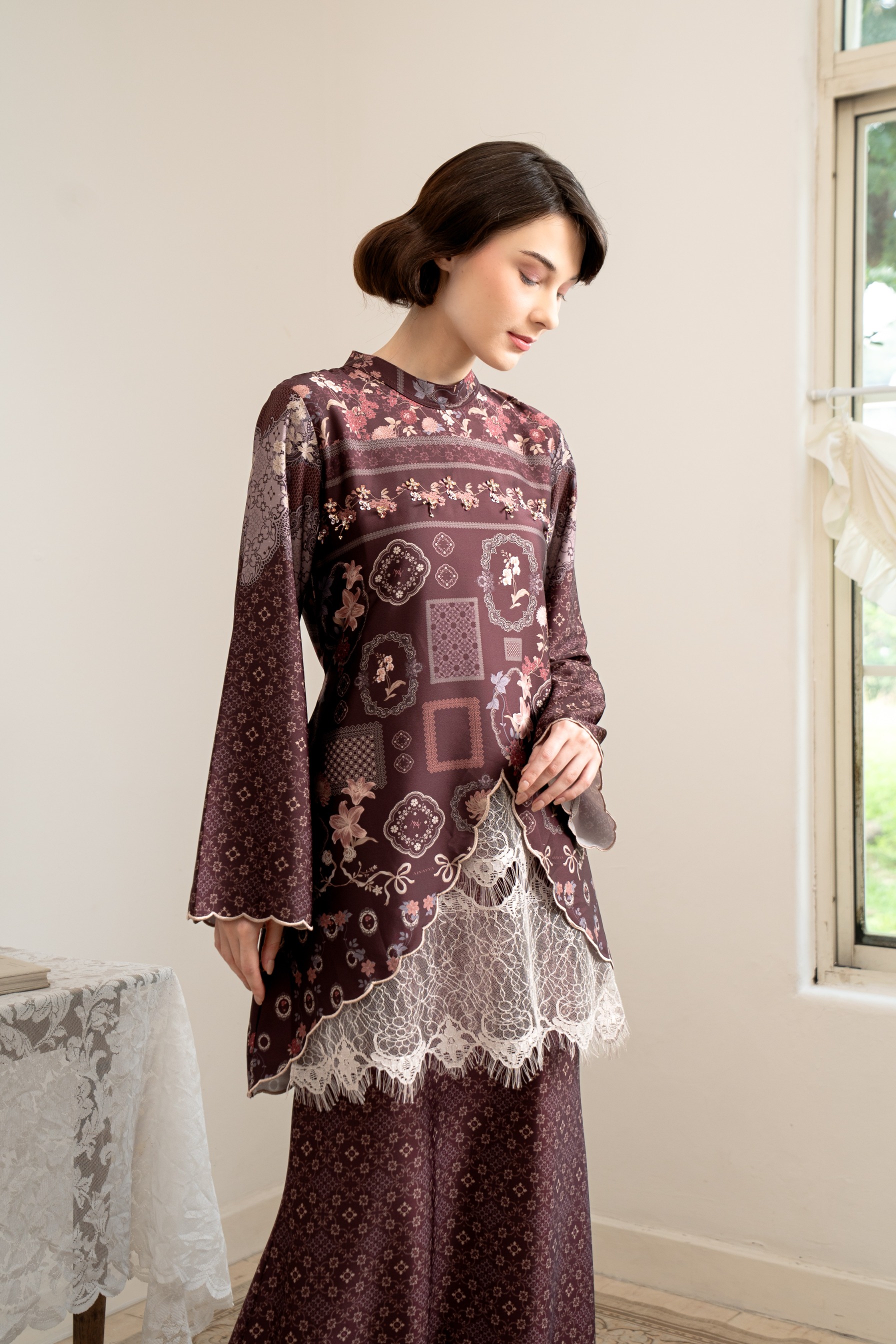 PO Omah Nenek Kurung in Vintage Burgundy